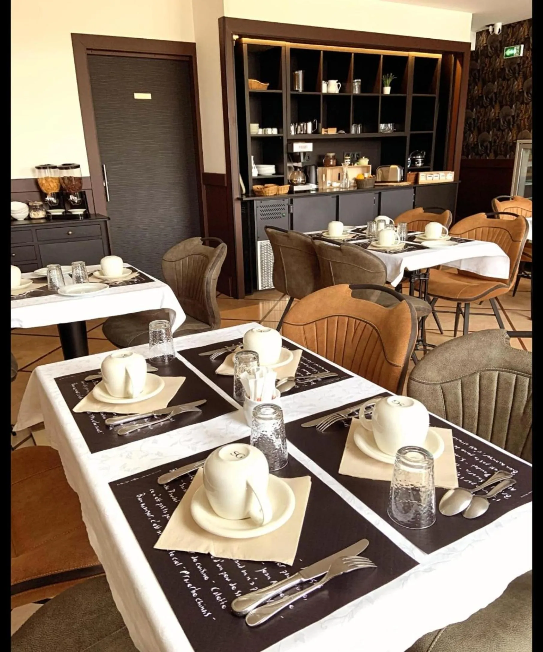 Breakfast in Auberge de la Marine