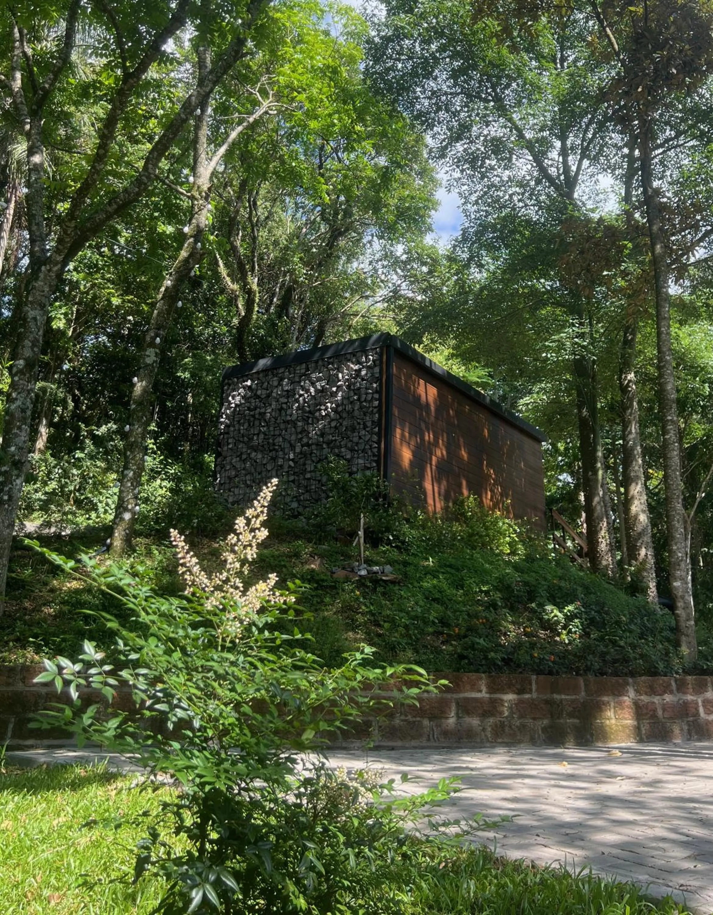 Supermarket/grocery shop in Taboo Refúgio