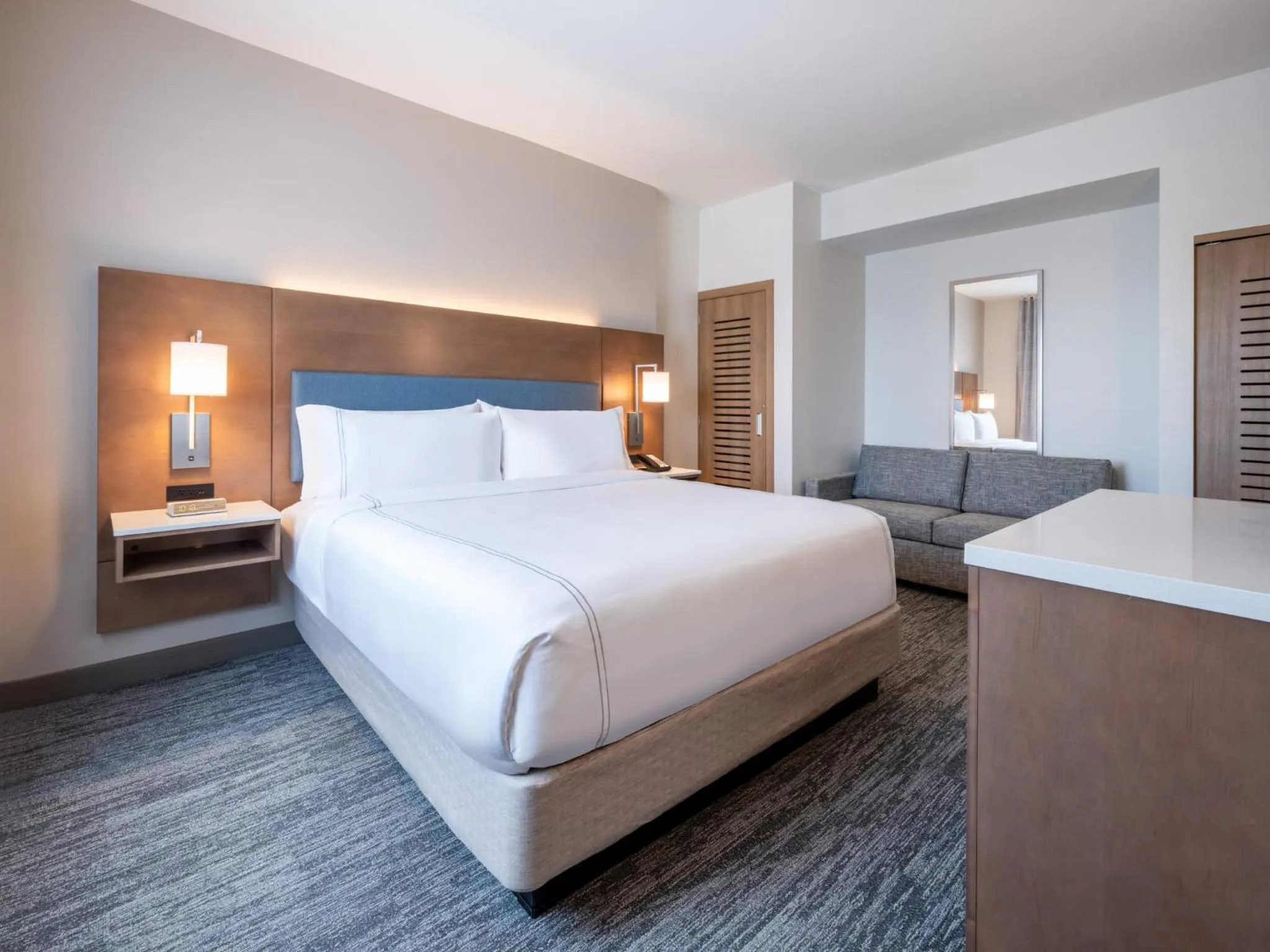 Photo of the whole room, Bed in EVEN Hotel Miami - Doral Area by IHG