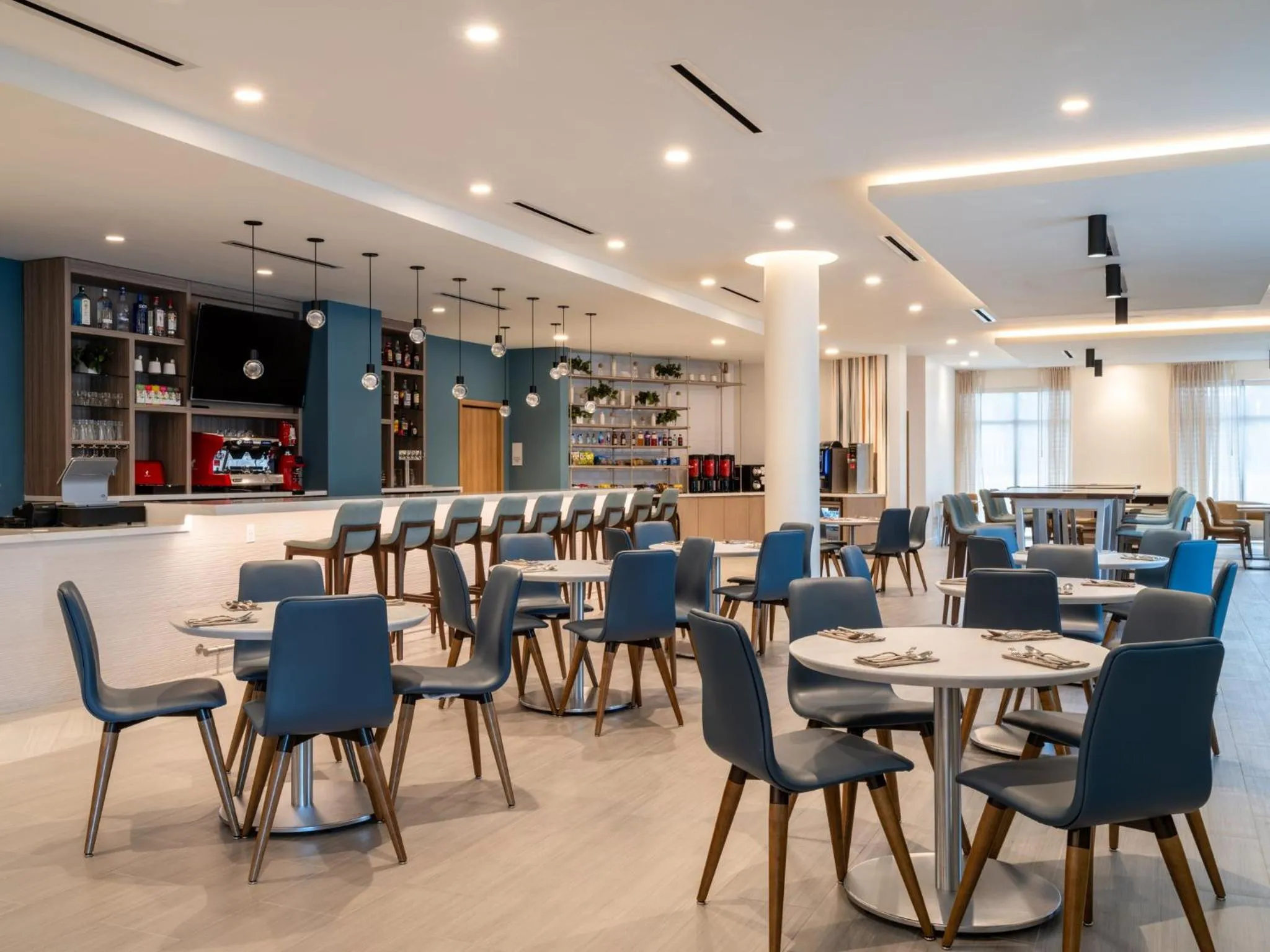 Restaurant/places to eat in EVEN Hotel Miami - Doral Area by IHG