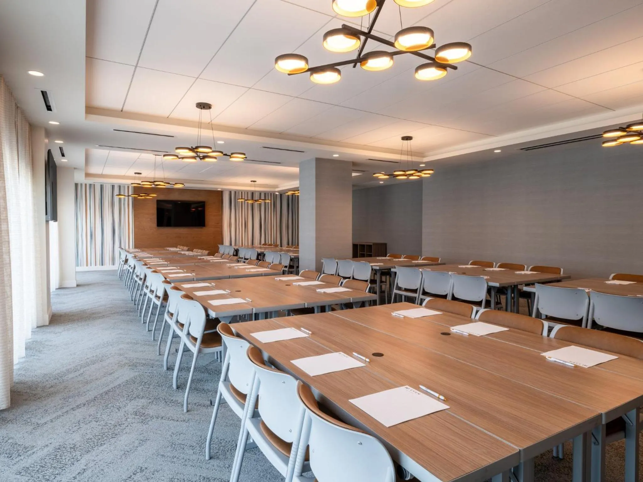 Meeting/conference room in EVEN Hotel Miami - Doral Area by IHG