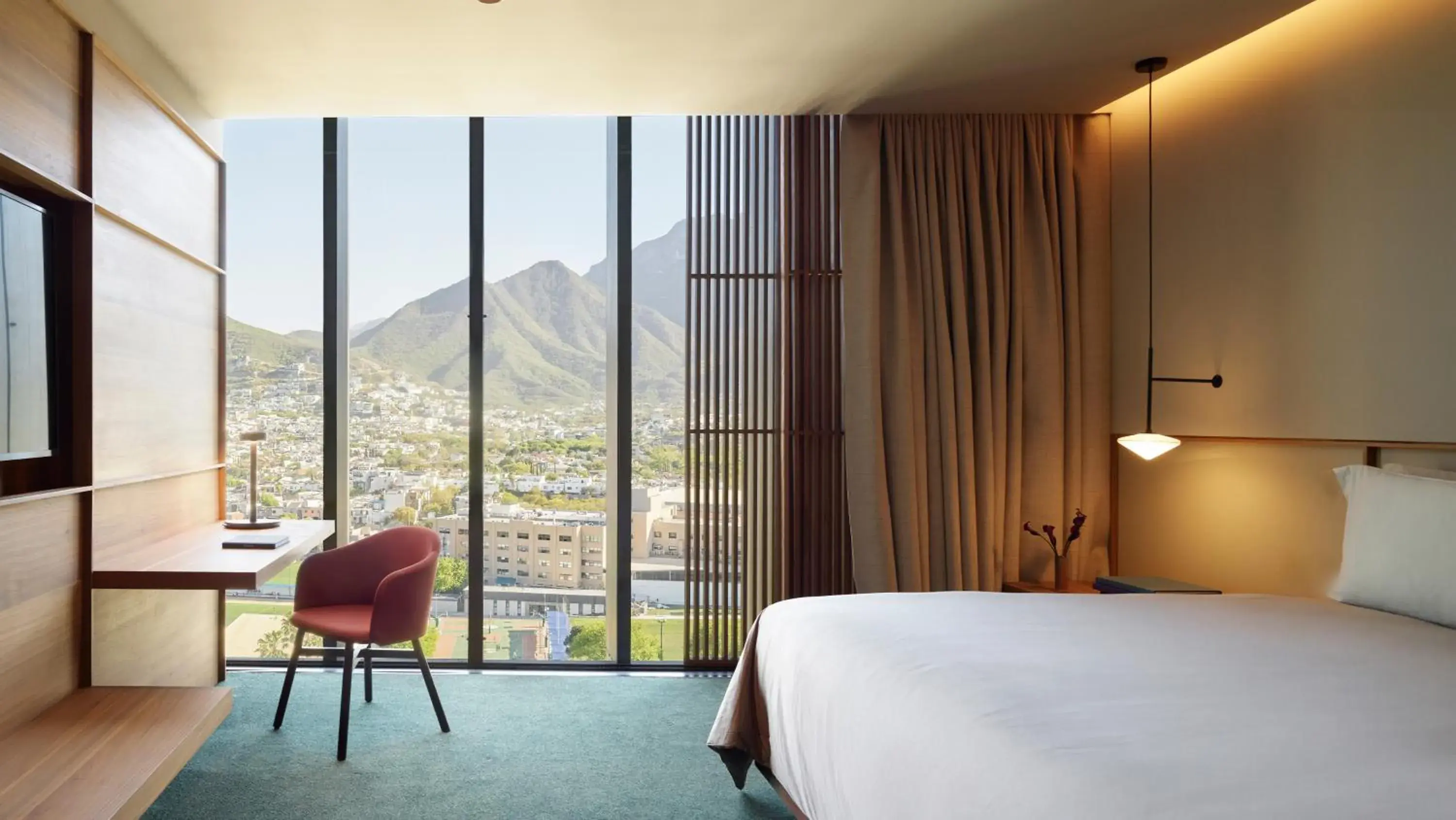 Photo of the whole room, Bed in Presidente InterContinental Monterrey by IHG Photo of the whole room, Bed in Presidente InterContinental Monterrey by IHG