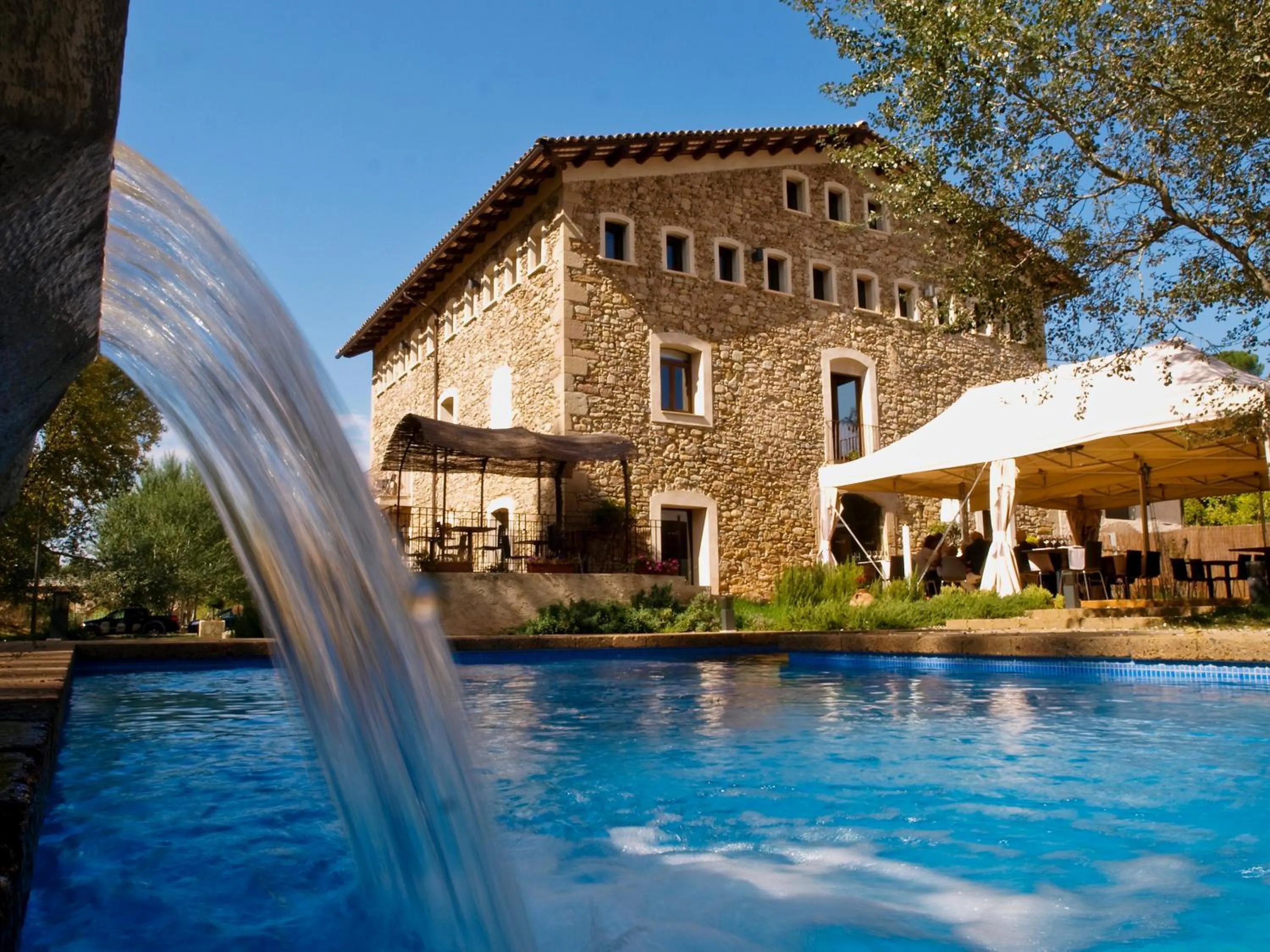 Swimming pool in Molí Blanc Hotel