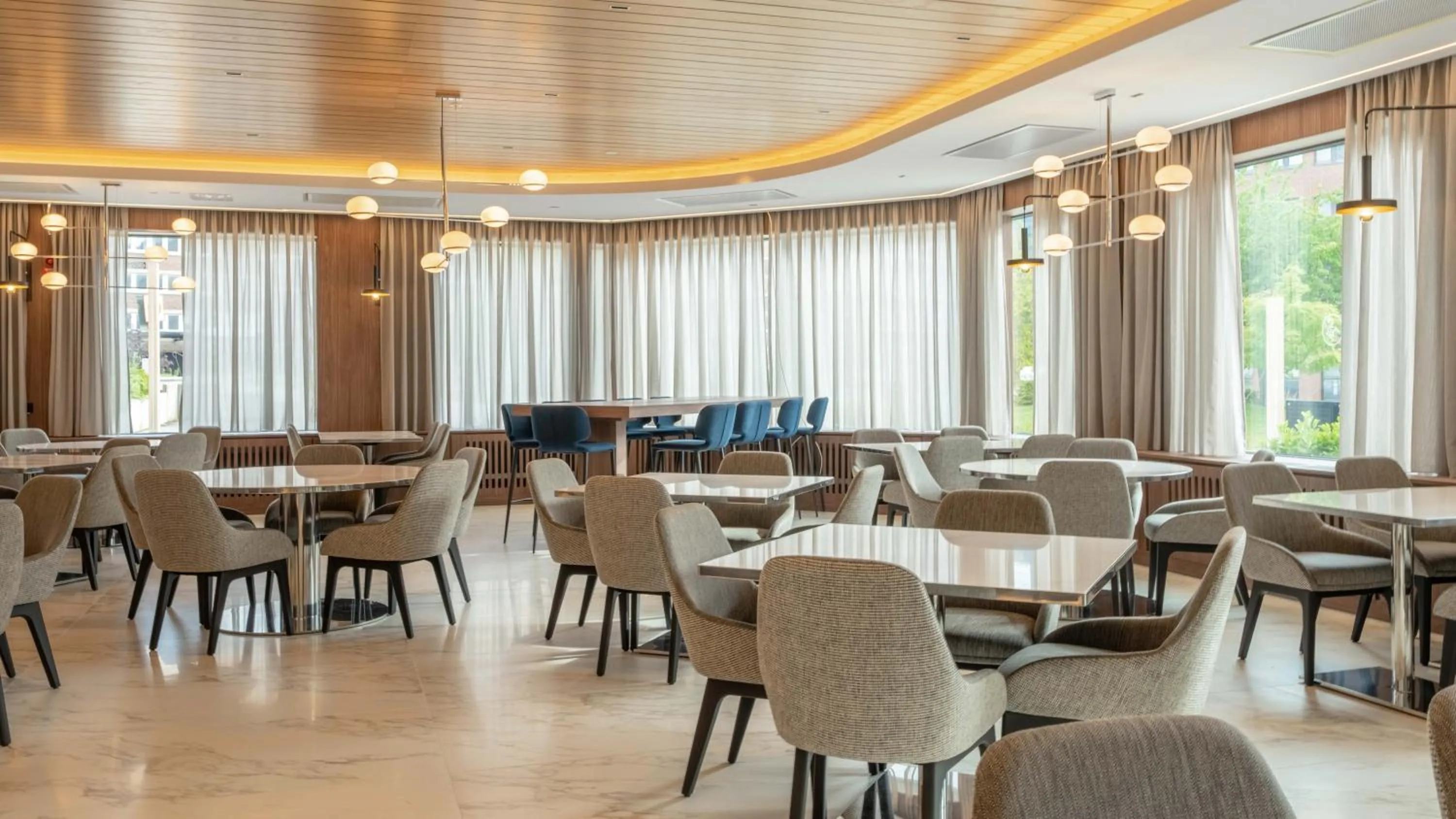 Restaurant/places to eat in voco Stockholm - Kista by IHG