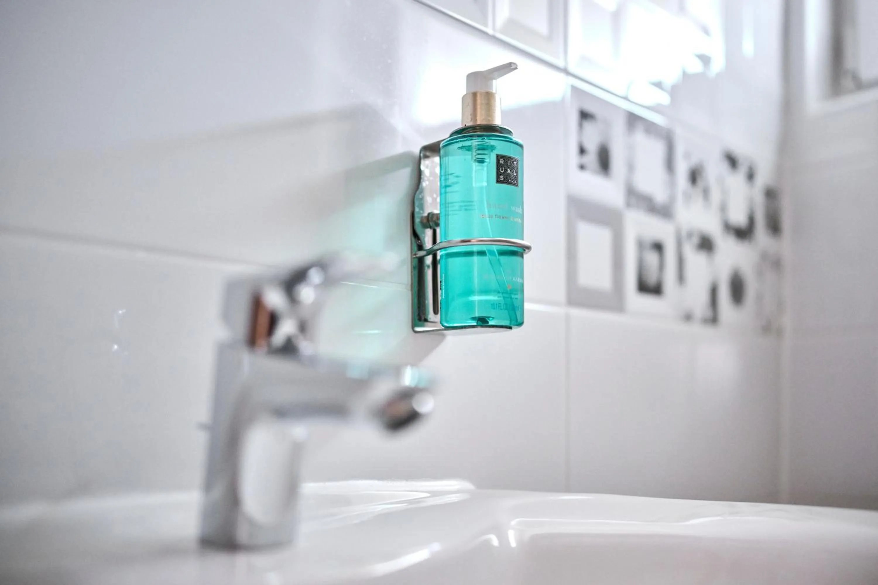 Bathroom in Hotel Kadoor