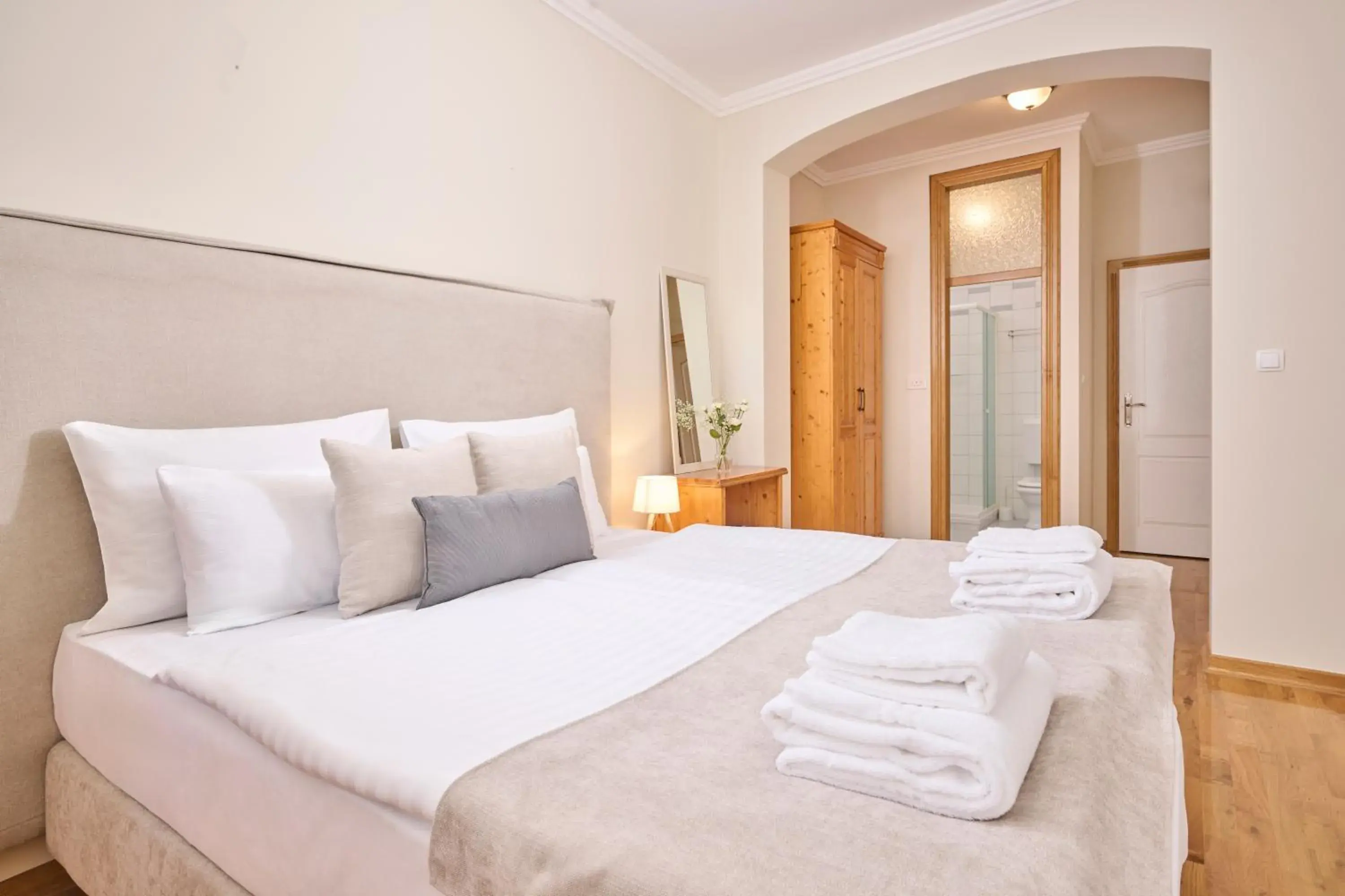 Bed in Hotel Kadoor Bed in Hotel Kadoor