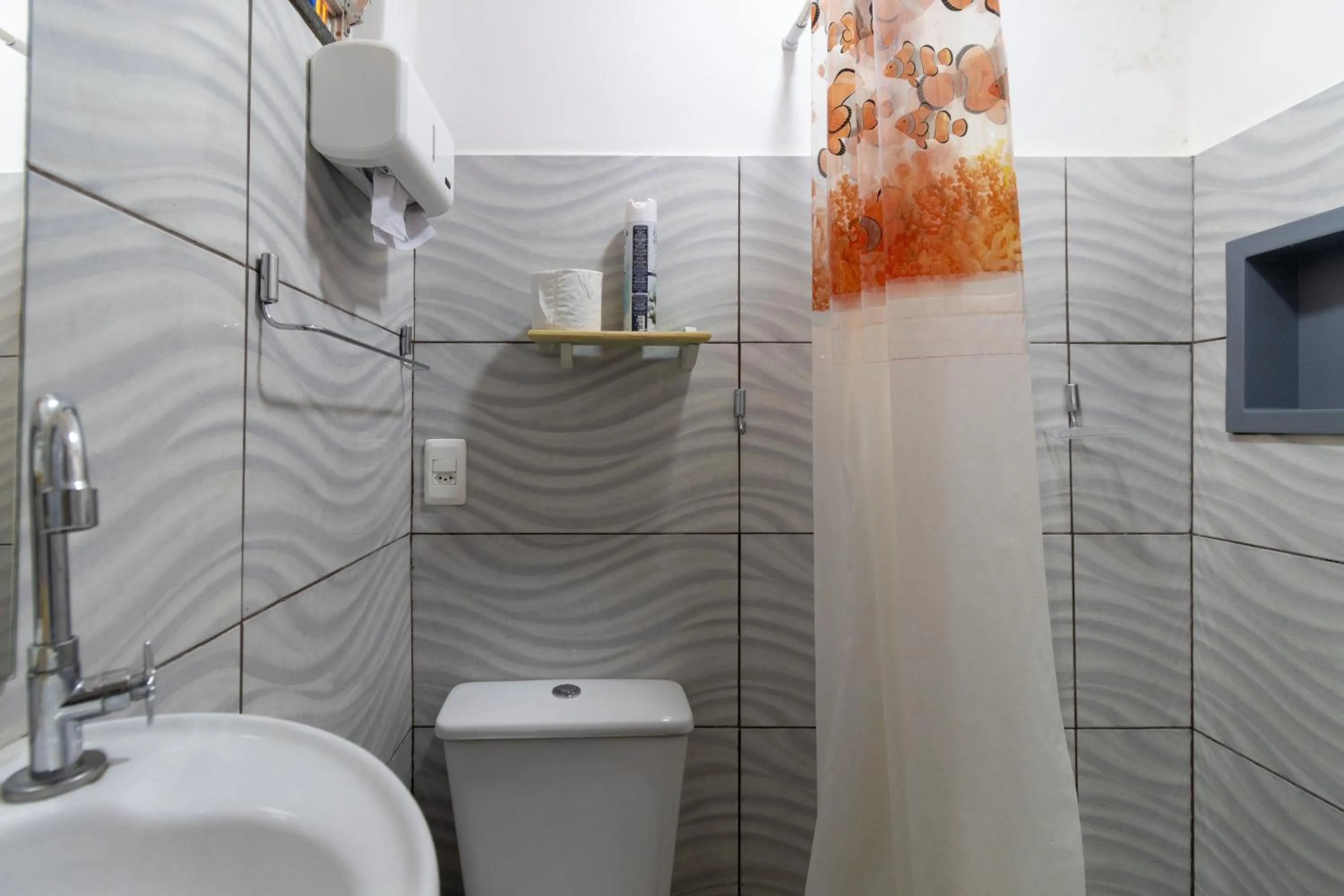 Shower in Rio Vibes Hostel - Hostel na Glória, AC, Social Vibe & Near Lapa