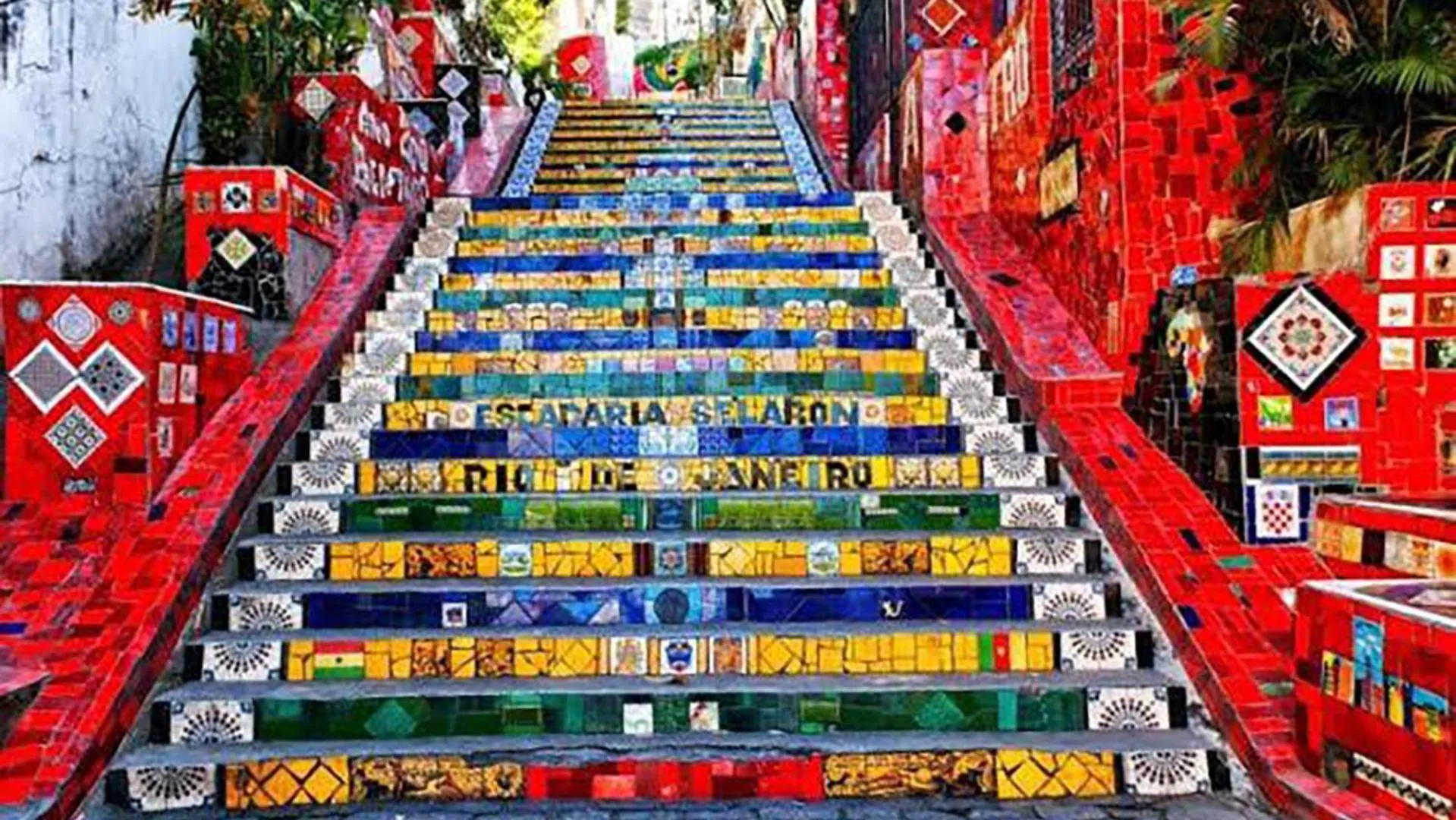 Day in Rio Vibes Hostel - Hostel na Glória, AC, Social Vibe & Near Lapa