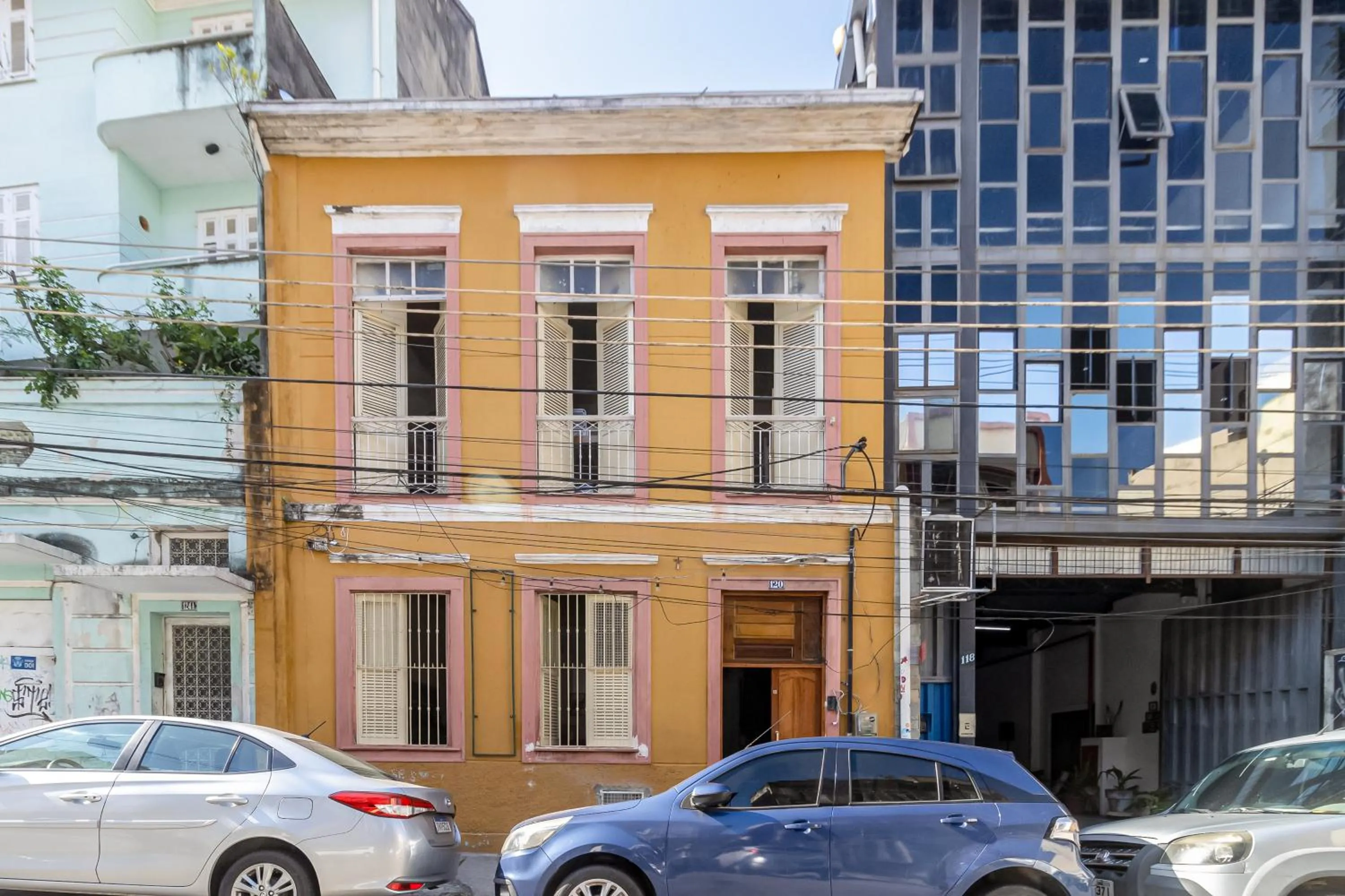 Property building in Rio Vibes Hostel - Hostel na Glória, AC, Social Vibe & Near Lapa