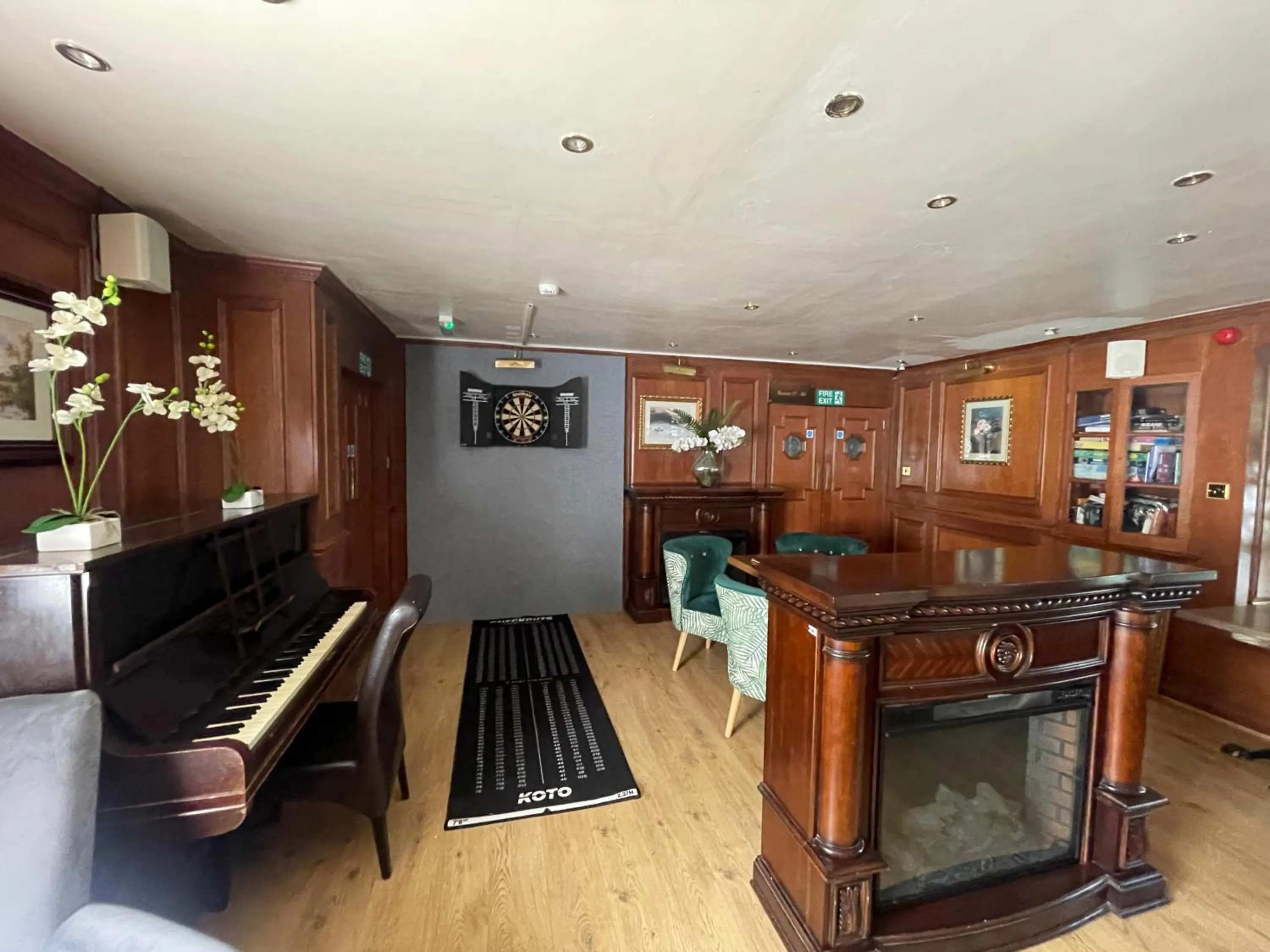 Game Room in Durrant House Hotel