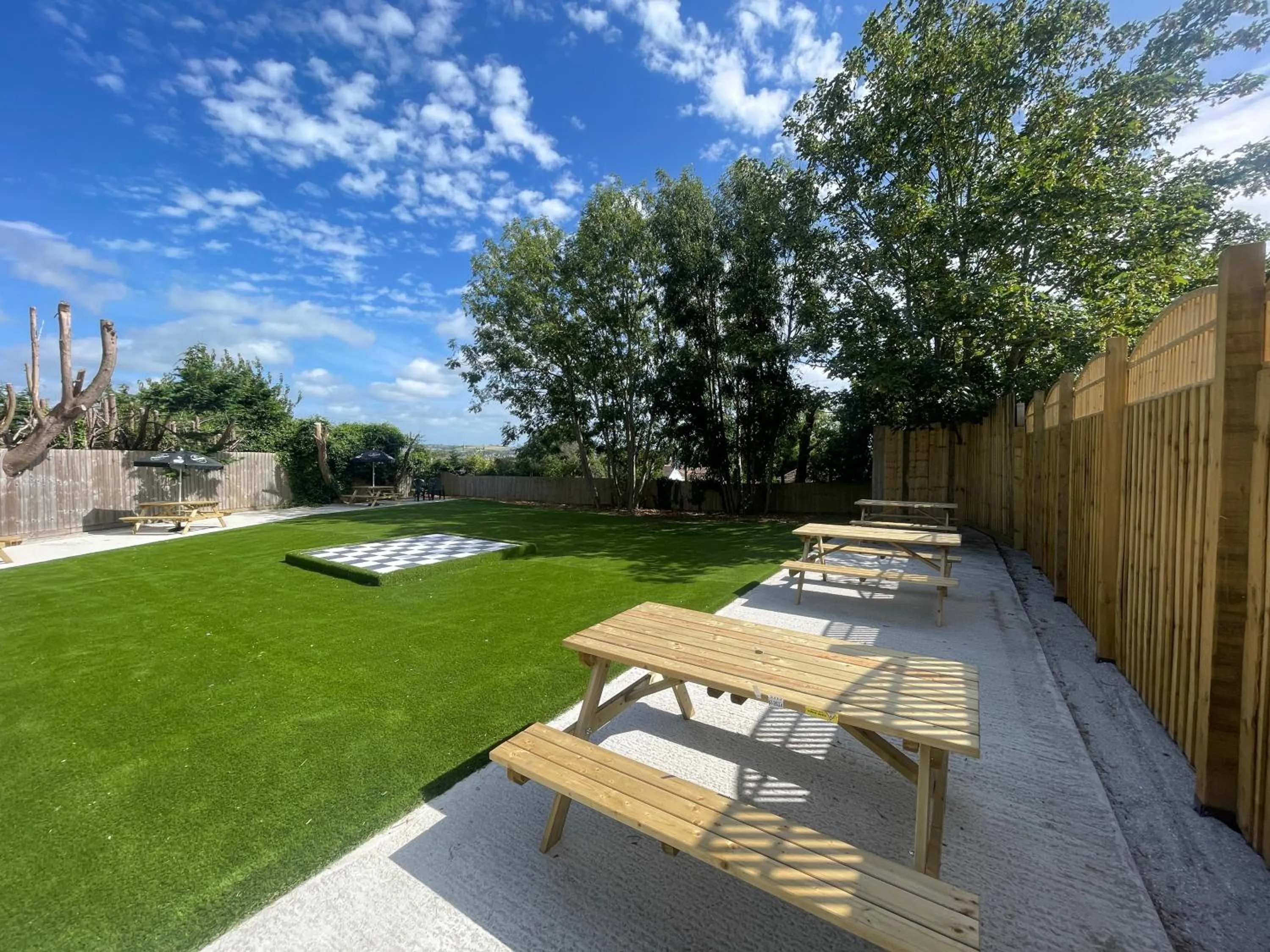 Garden in Durrant House Hotel