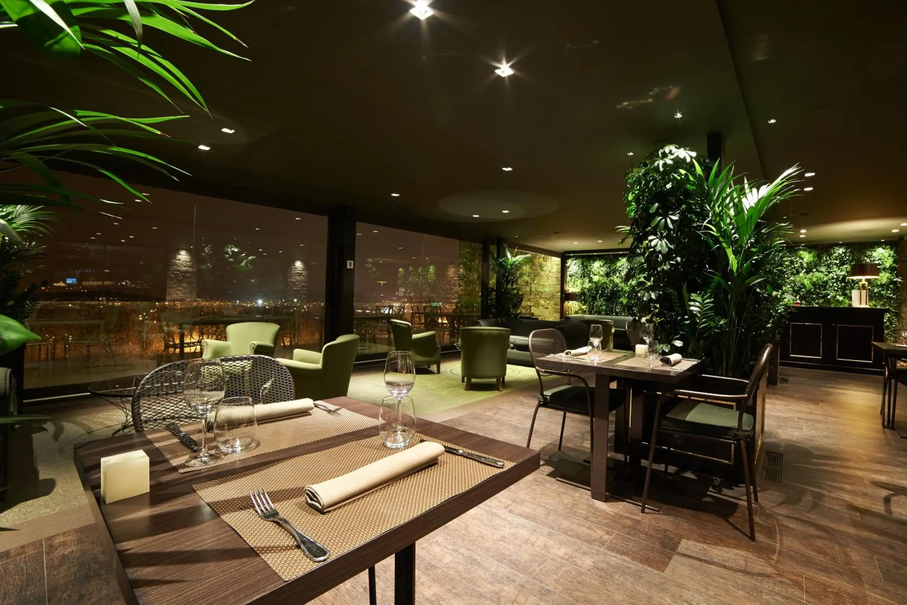 Restaurant/places to eat in Hotel Castillo de Gorraiz&Spa Restaurant/places to eat in Hotel Castillo de Gorraiz&Spa