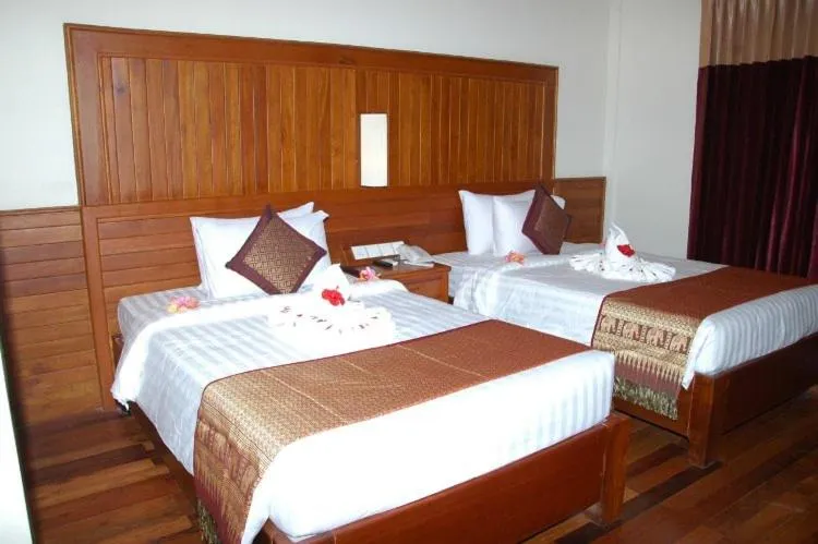 Photo of the whole room, Bed in Dara Reang Sey Angkor Hotel