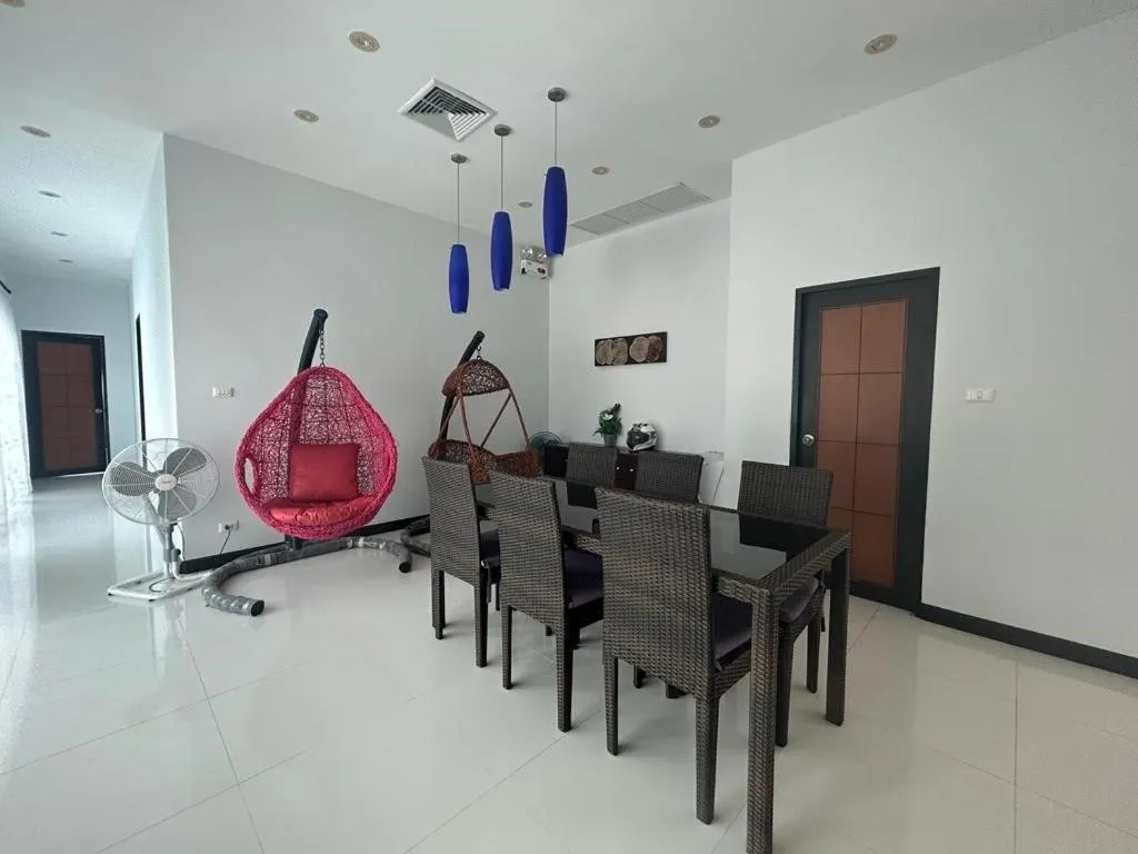Dining area in Phuket Lagoon Pool Villa