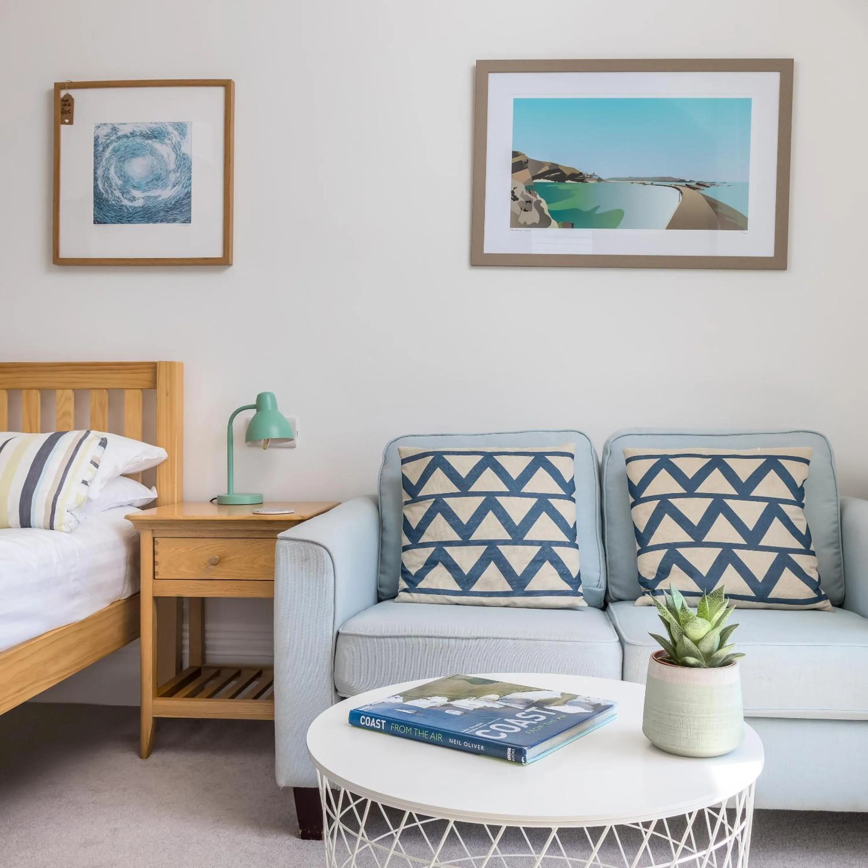 Bedroom, Bed in The Edge Of The Beach formally The Edgcumbe Hotel