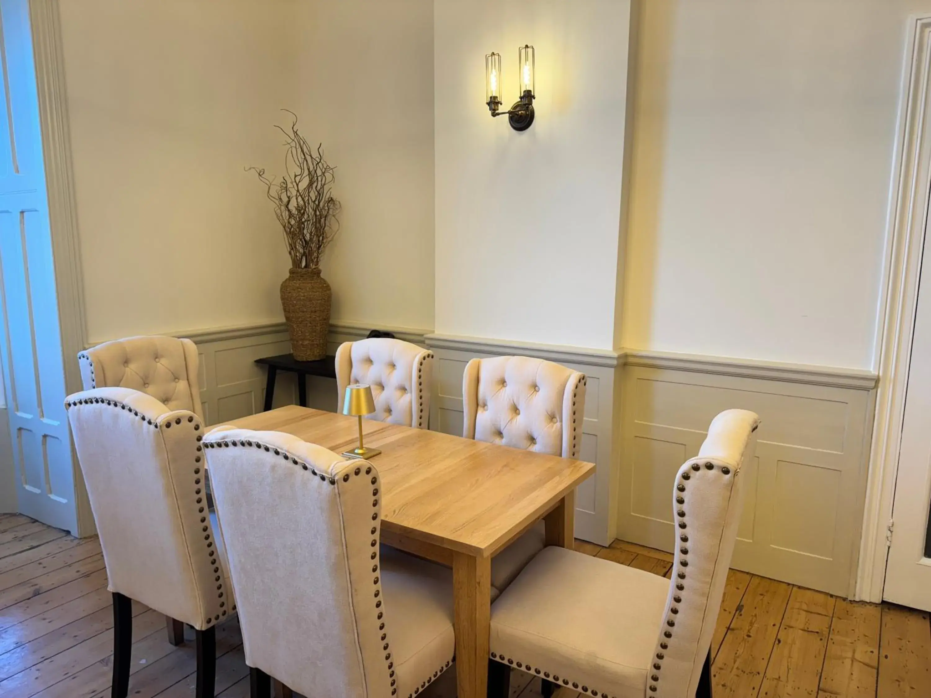 Lounge or bar in The Edge Of The Beach formally The Edgcumbe Hotel Lounge or bar in The Edge Of The Beach formally The Edgcumbe Hotel