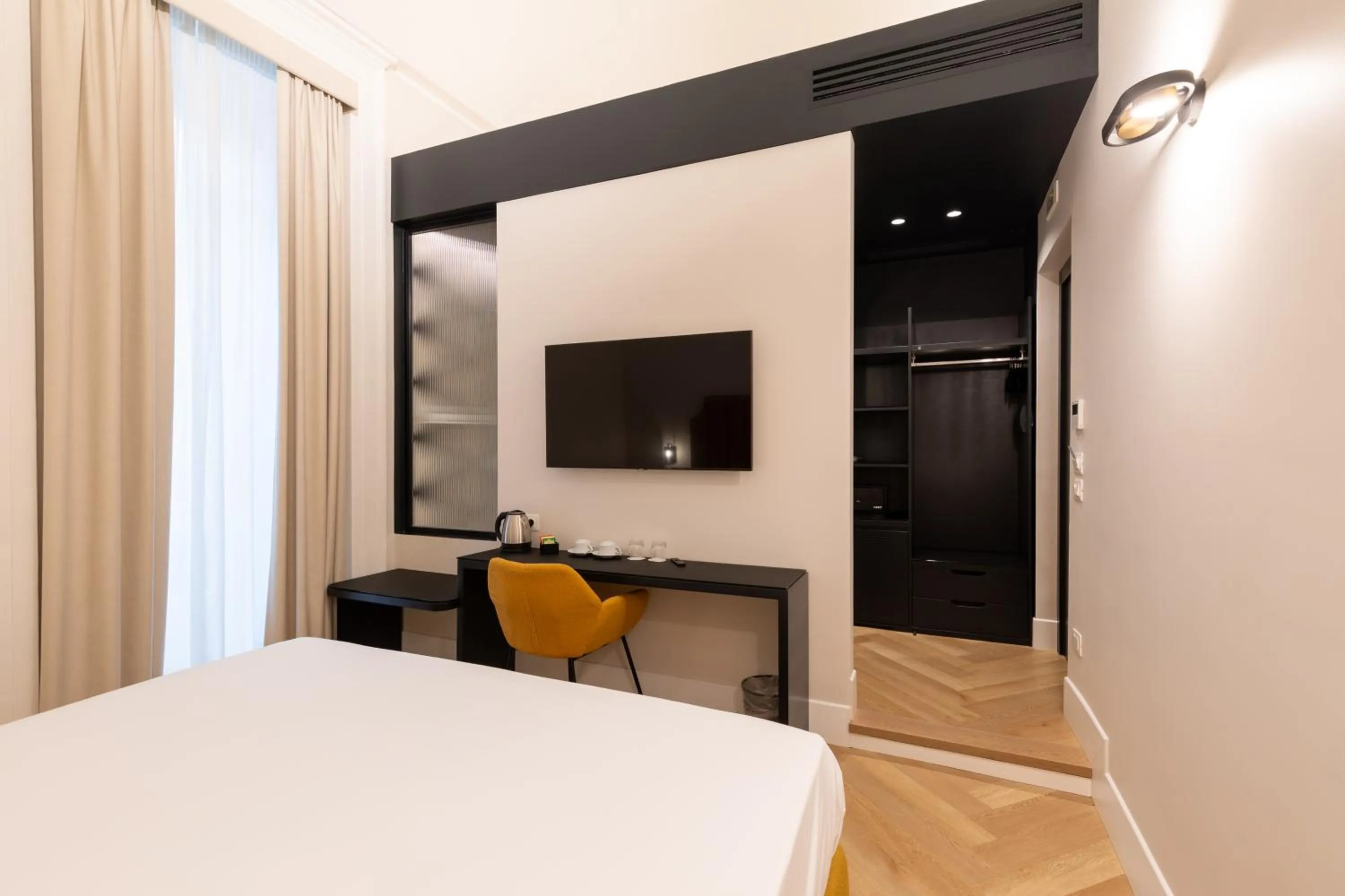 TV and multimedia, Bed in Relais Ammira