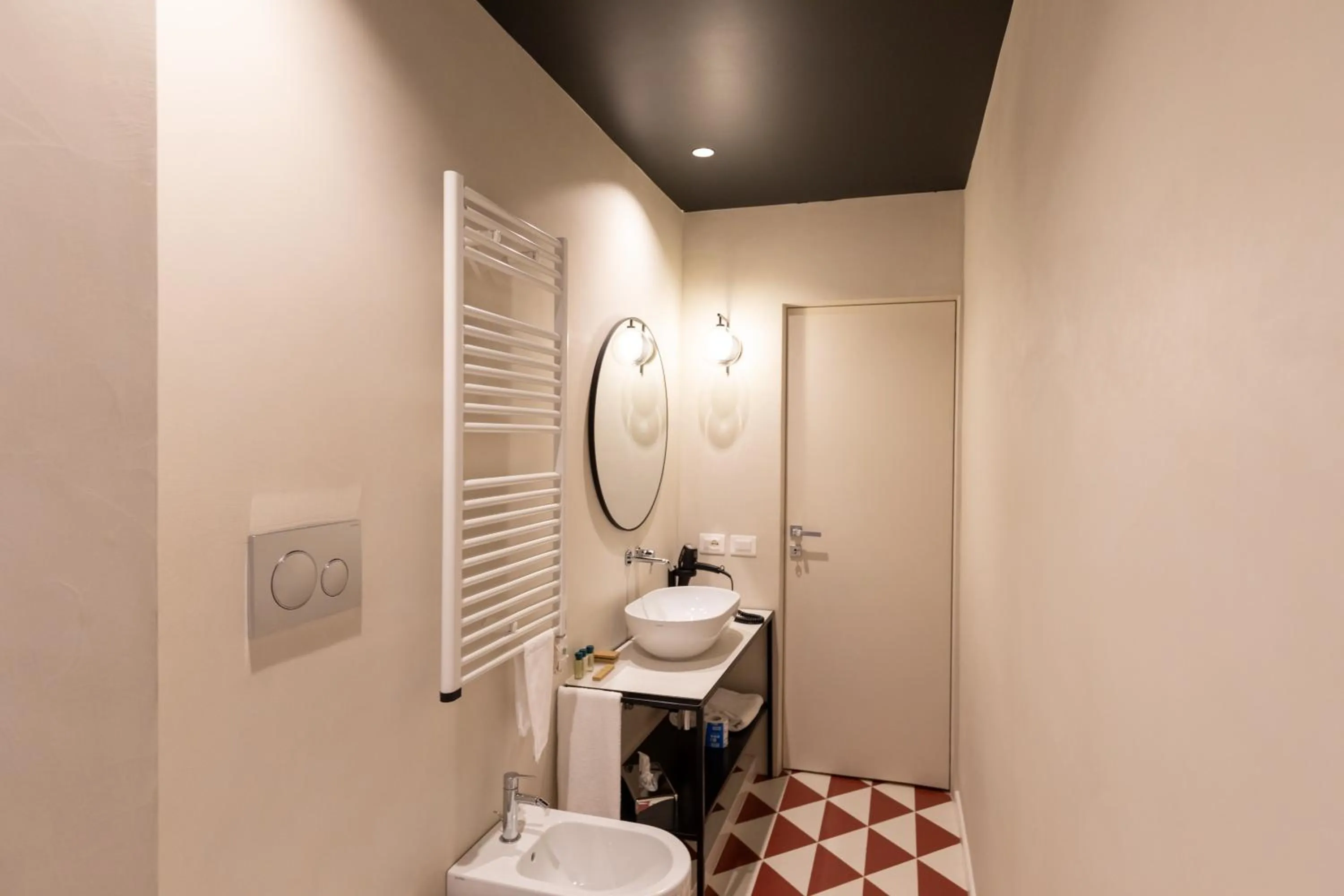 Toilet in Relais Ammira
