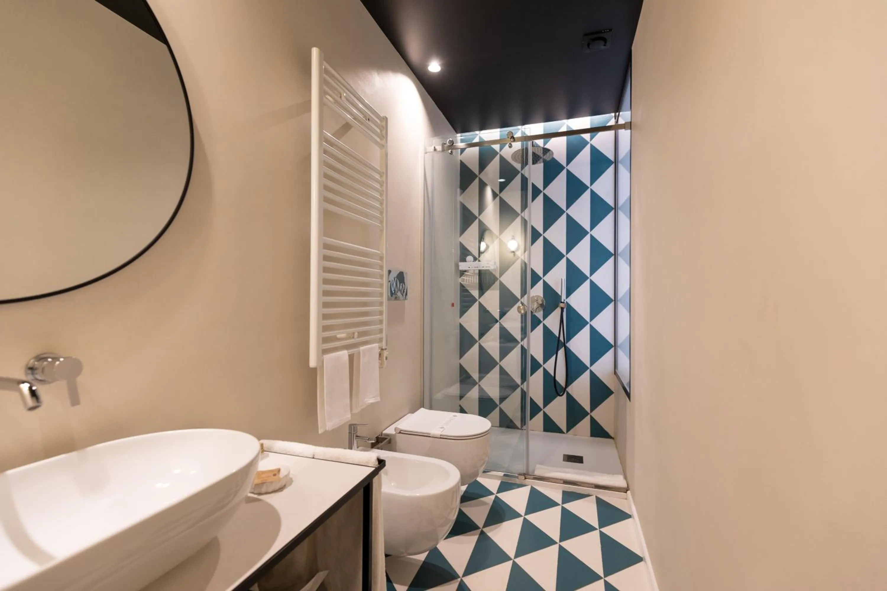 Shower in Relais Ammira