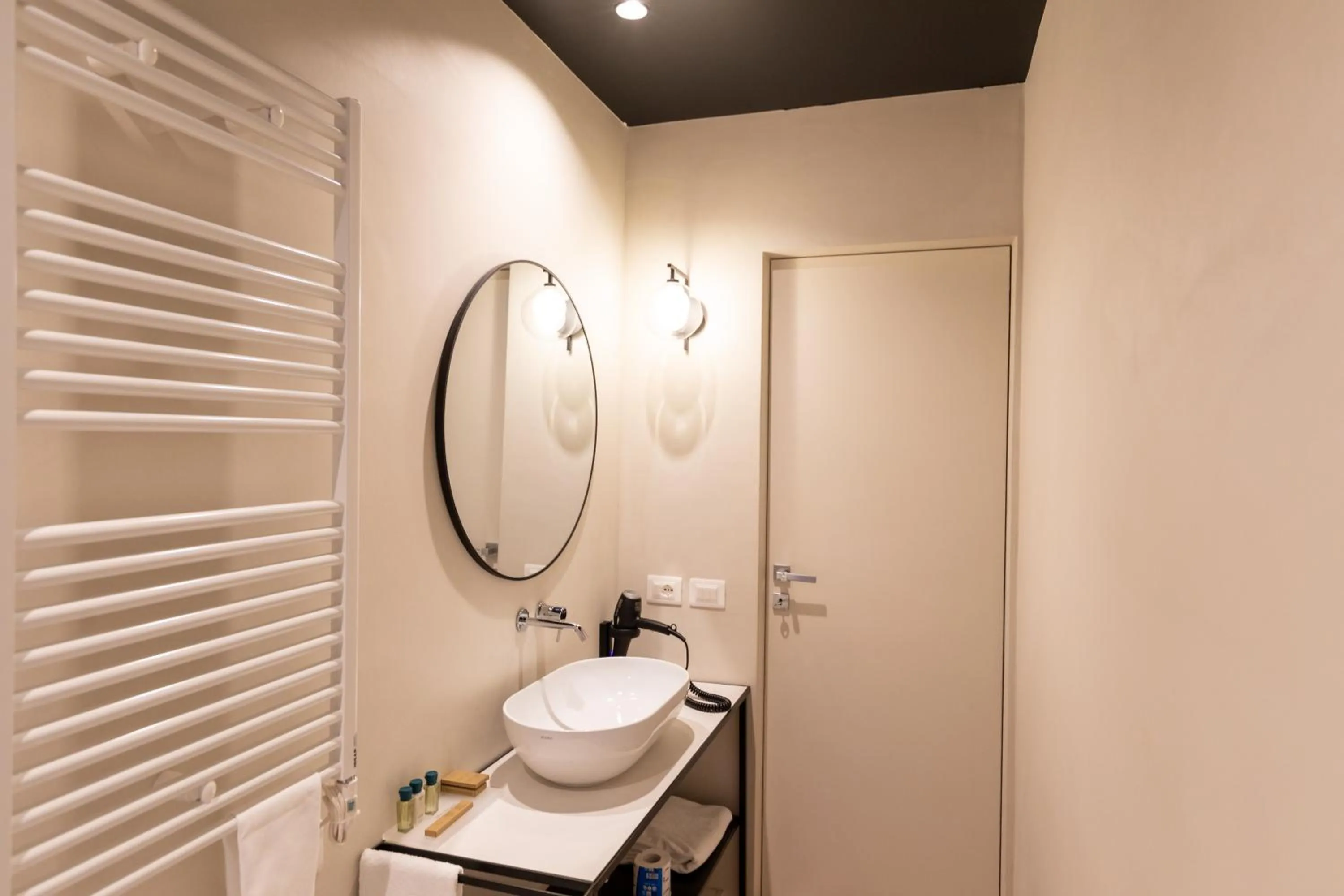 Toilet in Relais Ammira