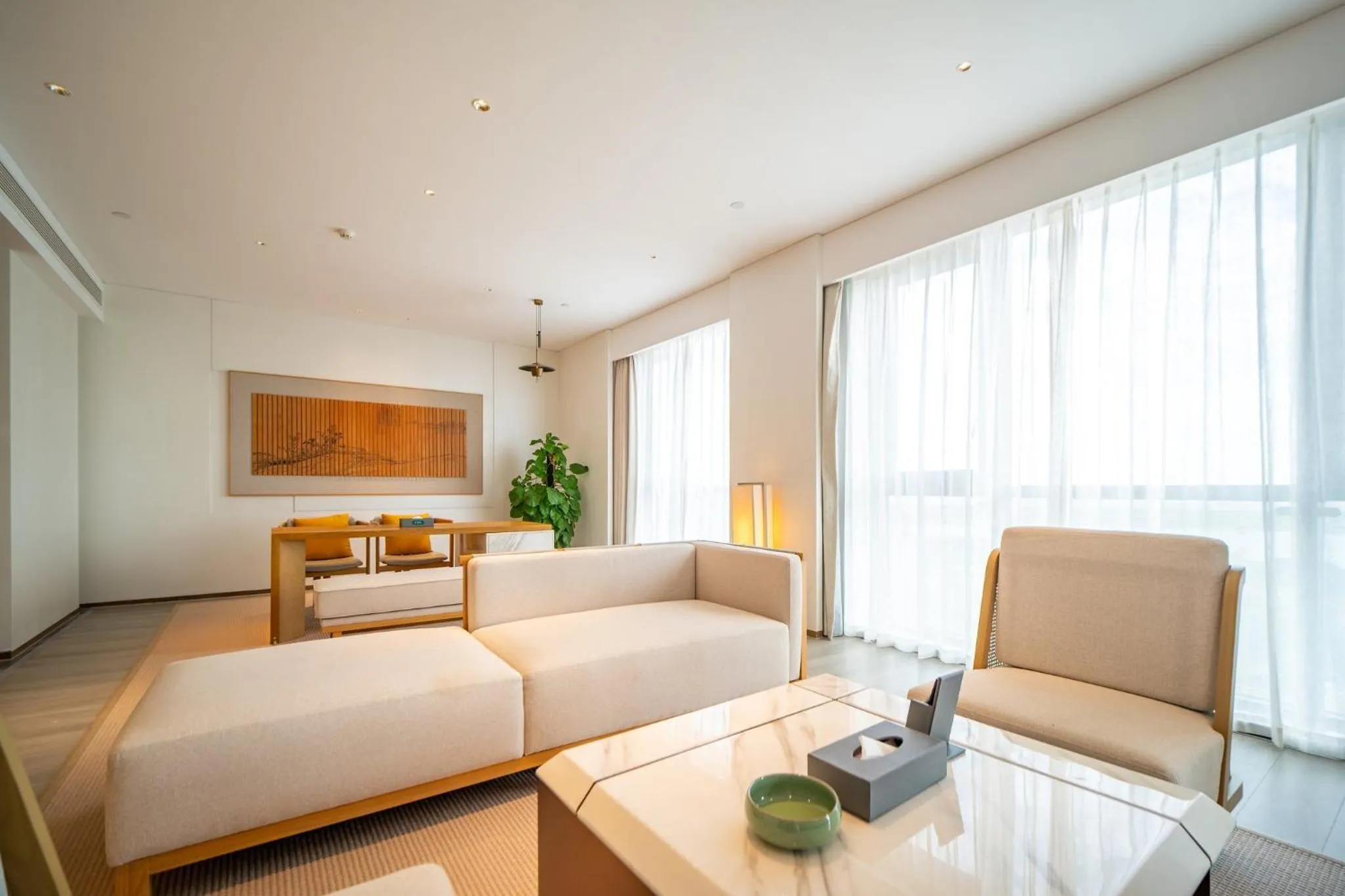 Bedroom, Bed in Holiday Inn Ningbo Xiangshan Damu Bay by IHG