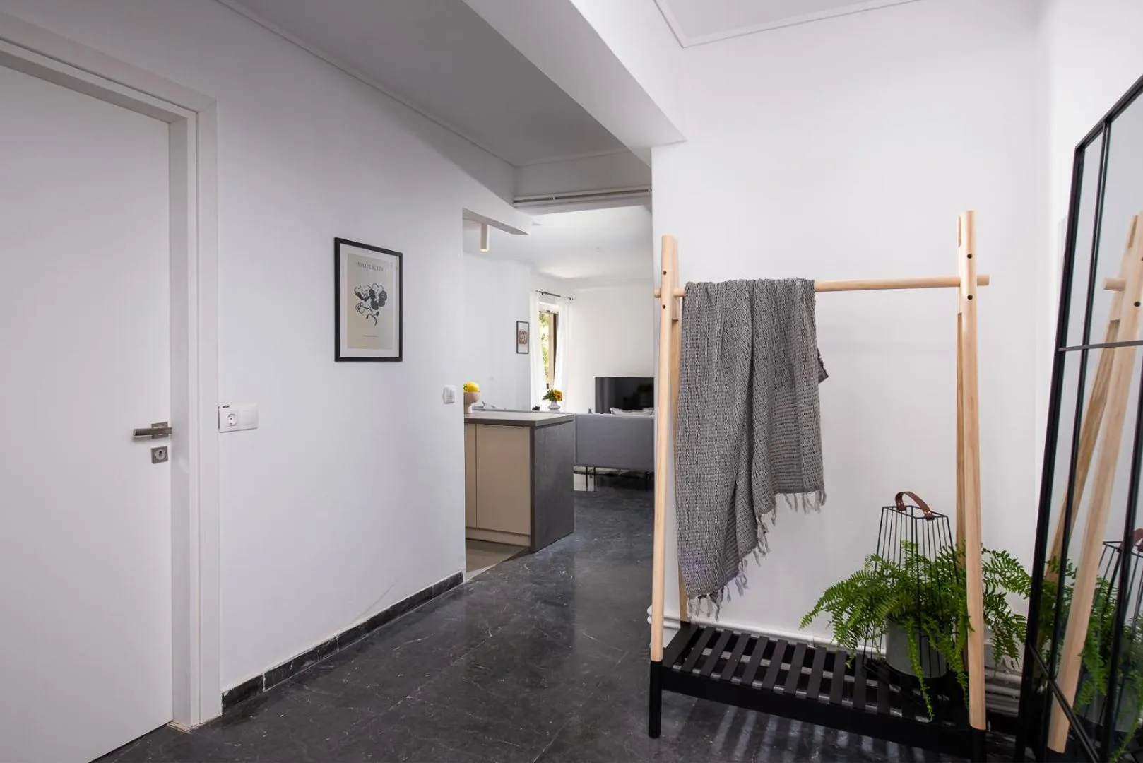 Facade/entrance, Bed in Glyfada First Class Suite by First Class Properties