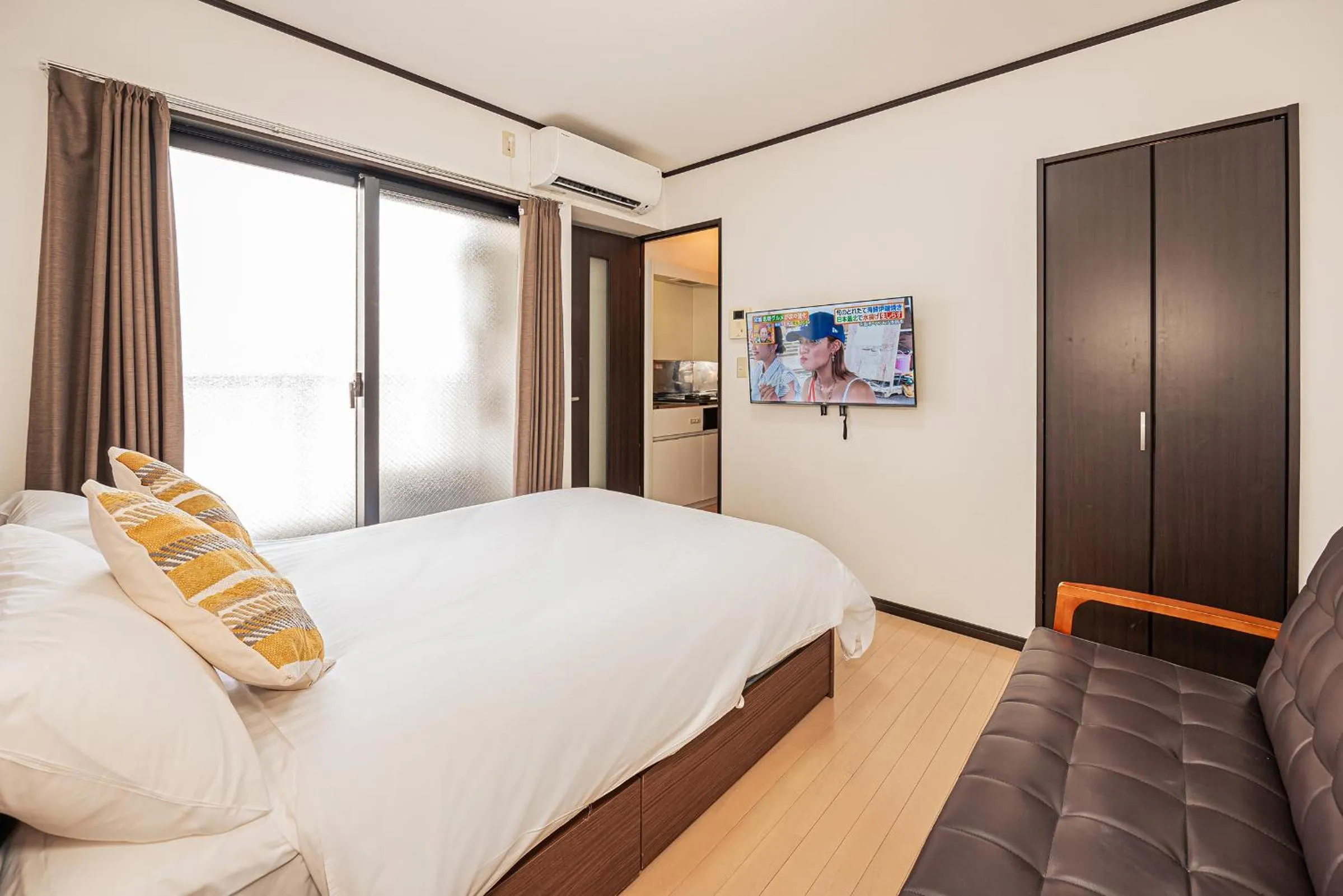 Bed in Japan House Oshiage