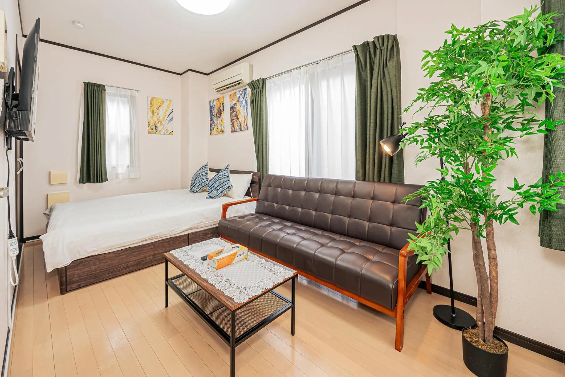 Bed in Japan House Oshiage