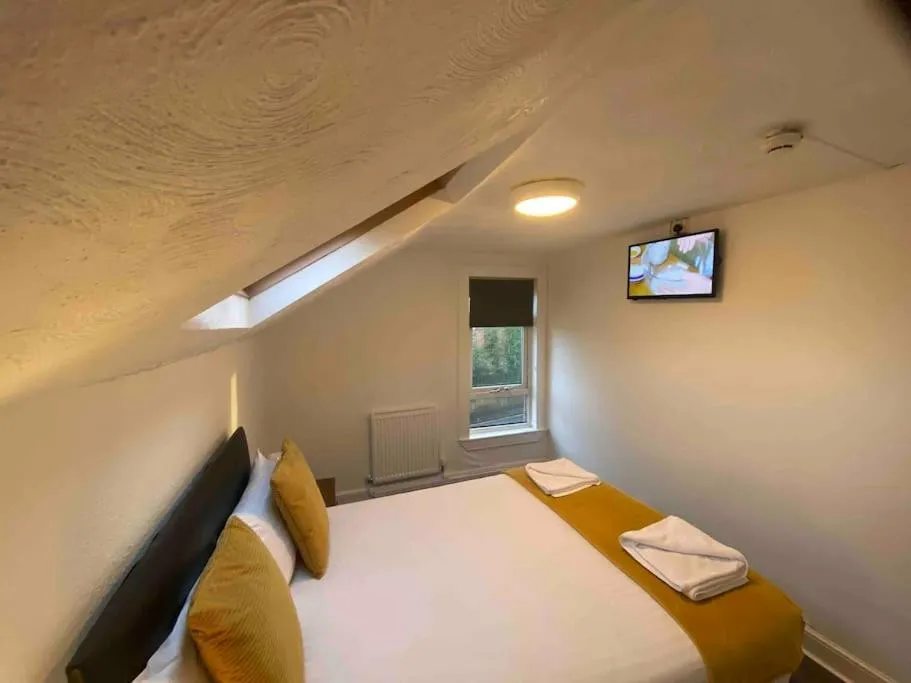 Bed in Ivy Mount Boutique