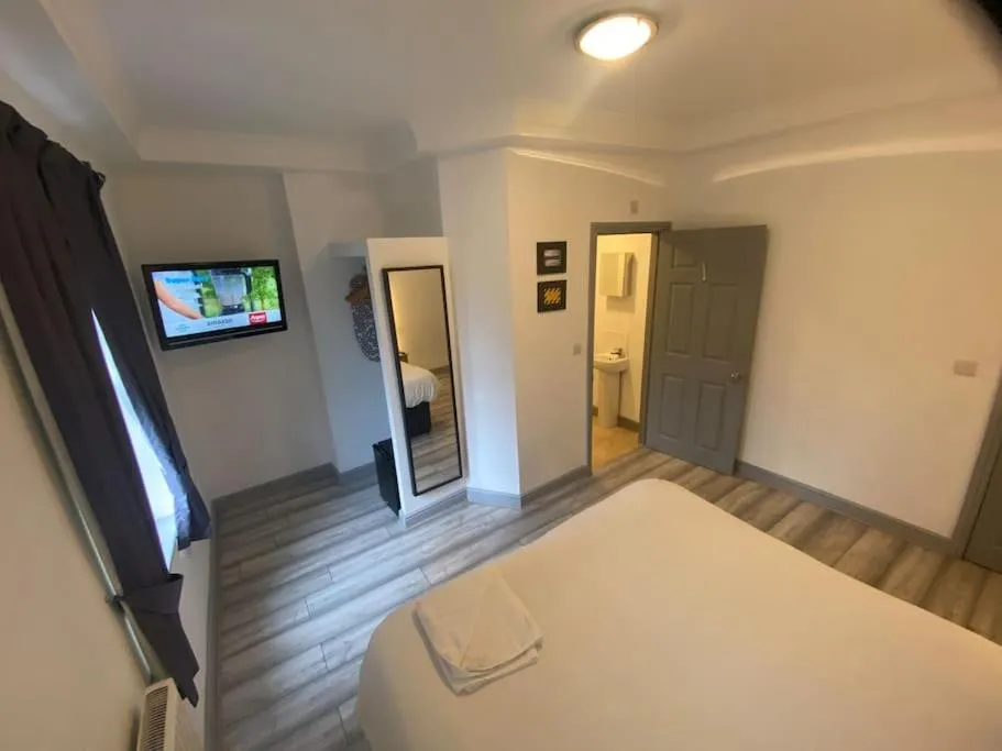 Bed in Ivy Mount Boutique