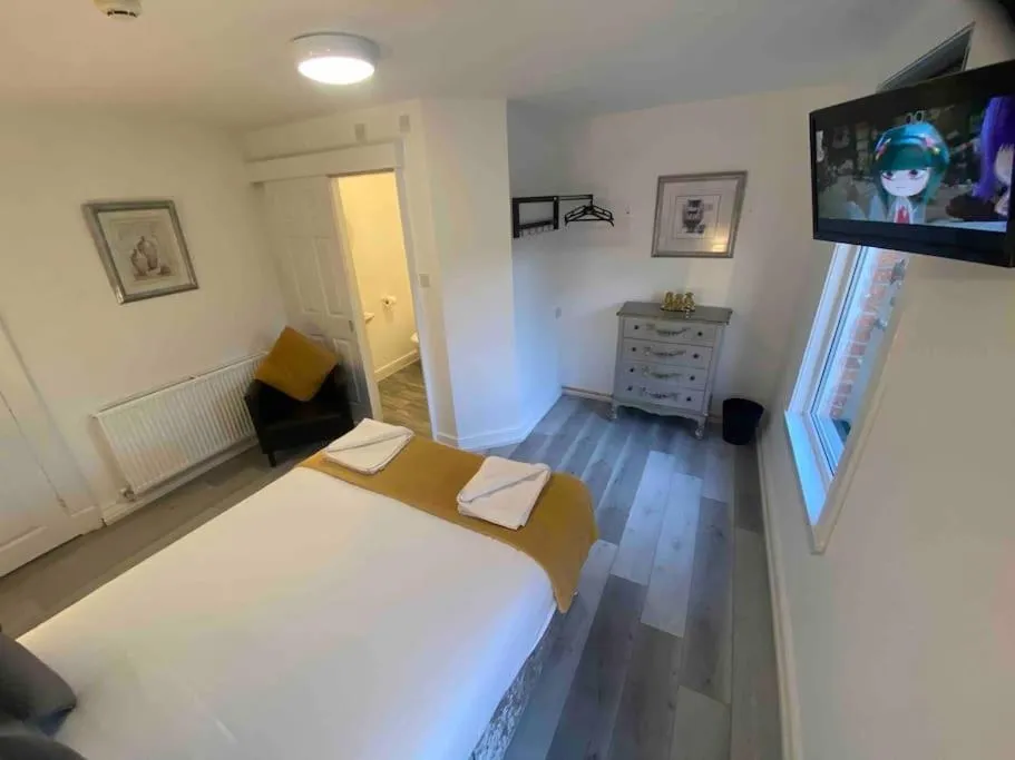 Bed in Ivy Mount Boutique