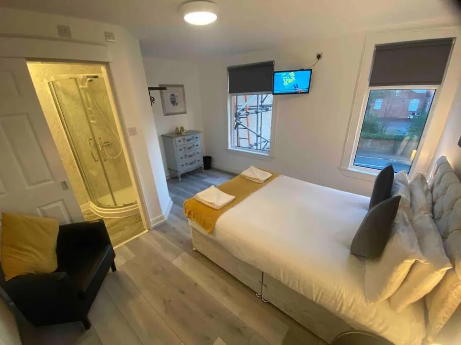 Bed in Ivy Mount Boutique