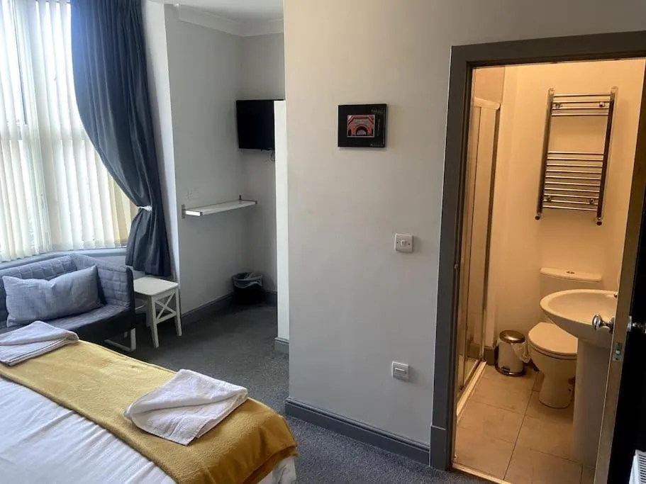 Toilet, Bed in Ivy Mount Boutique