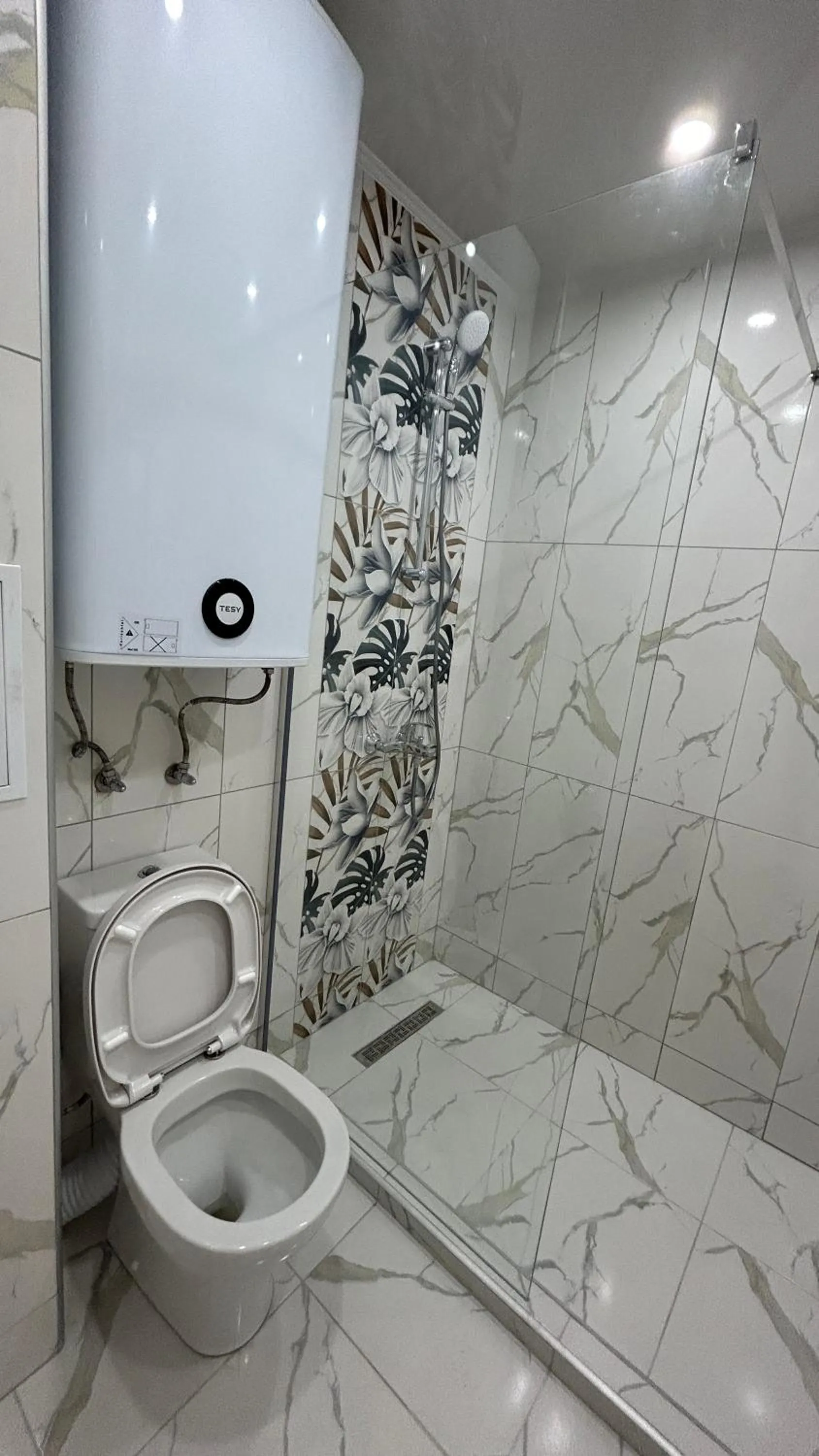 Shower in Zigrabay lovely appartments