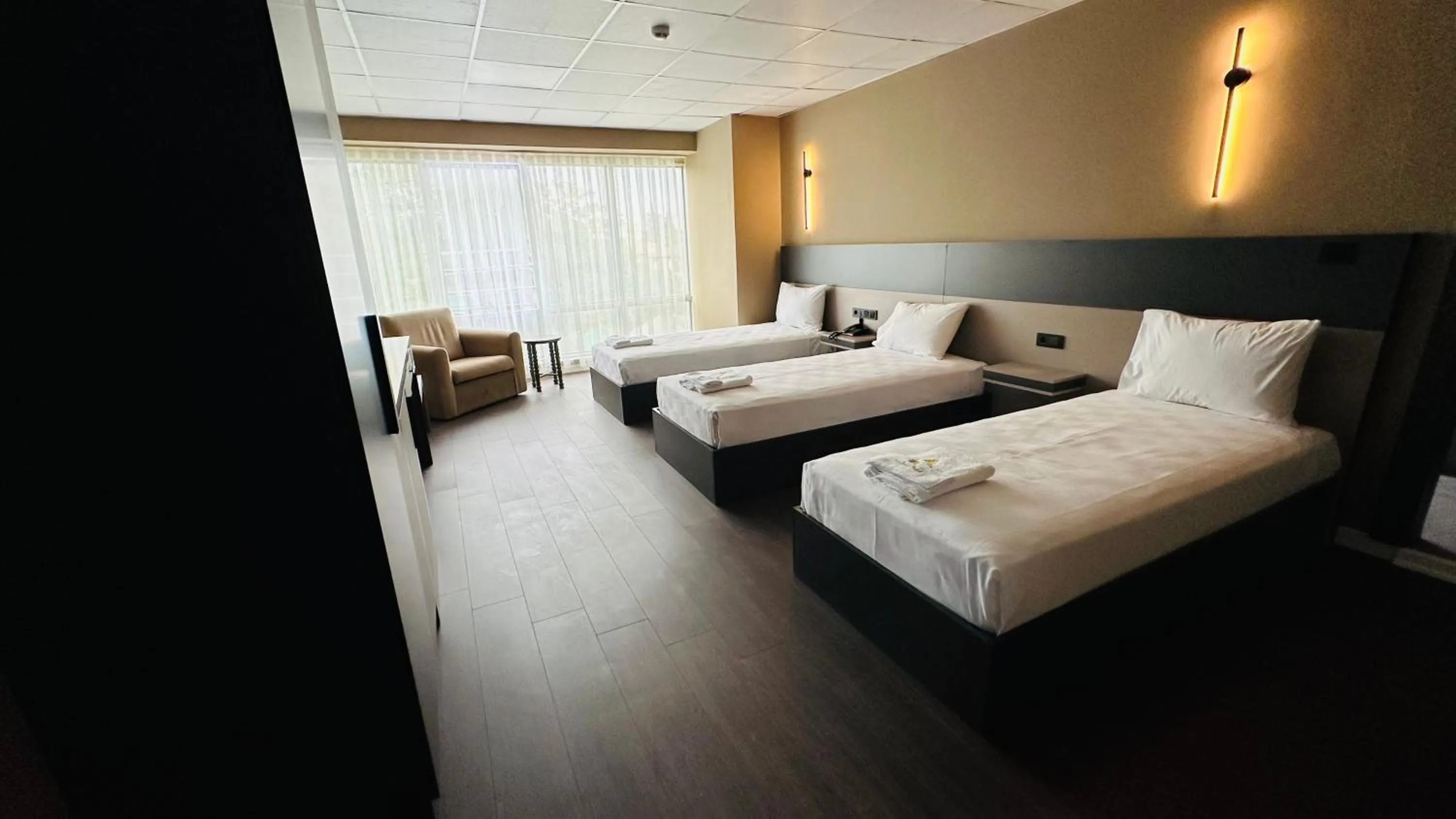 Bed in Esse Joven Hotel