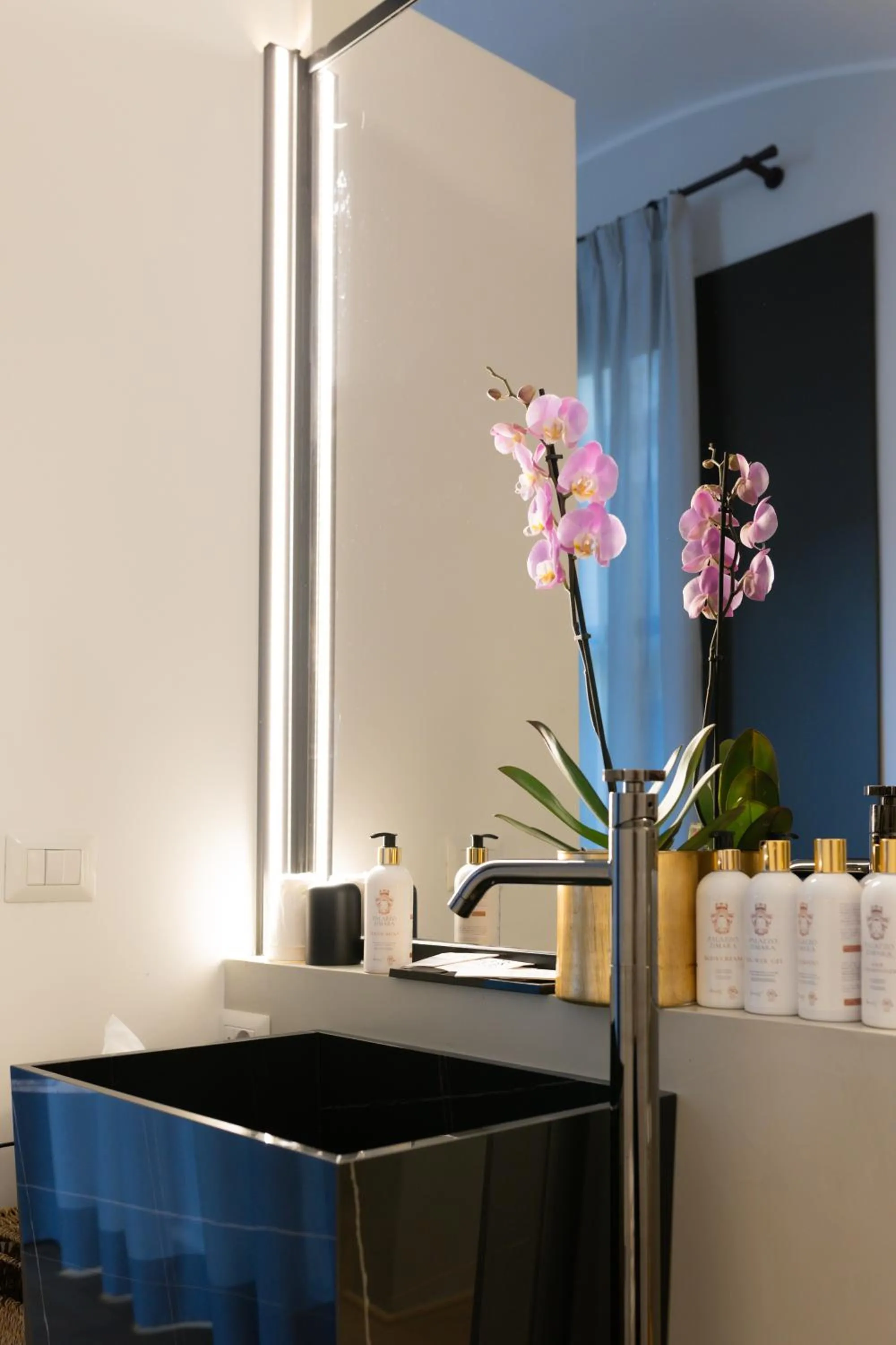 Bathroom in Palazzo Zimara Boutique Hotel - The D'Angelo Family Collection