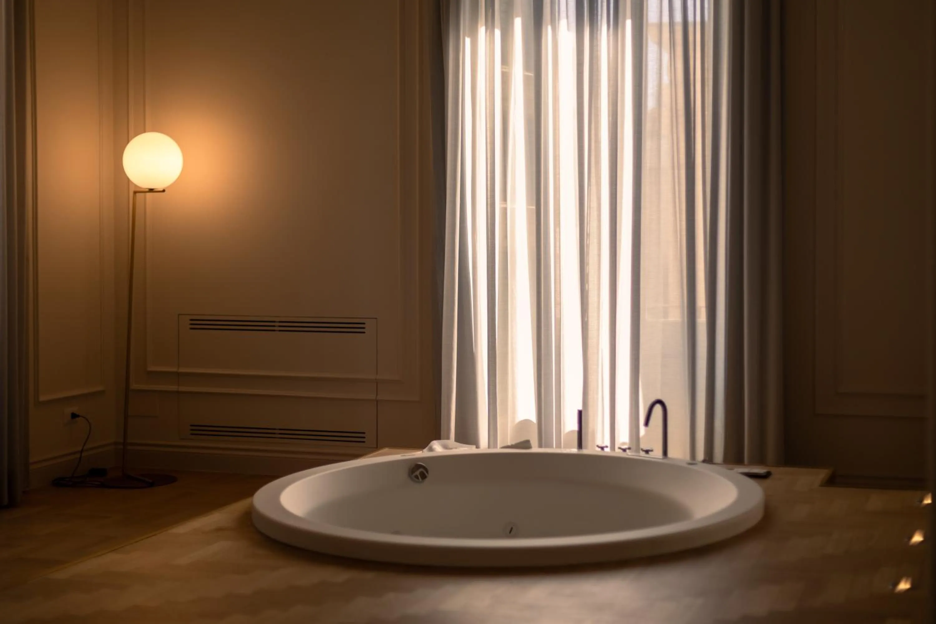 Bath in Palazzo Zimara Boutique Hotel - The D'Angelo Family Collection