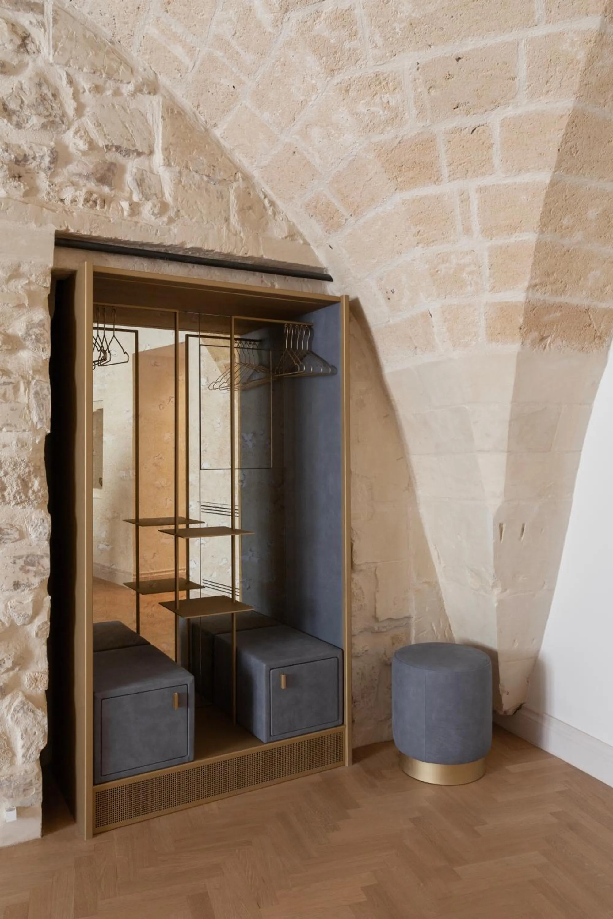 wardrobe in Palazzo Zimara Boutique Hotel - The D'Angelo Family Collection