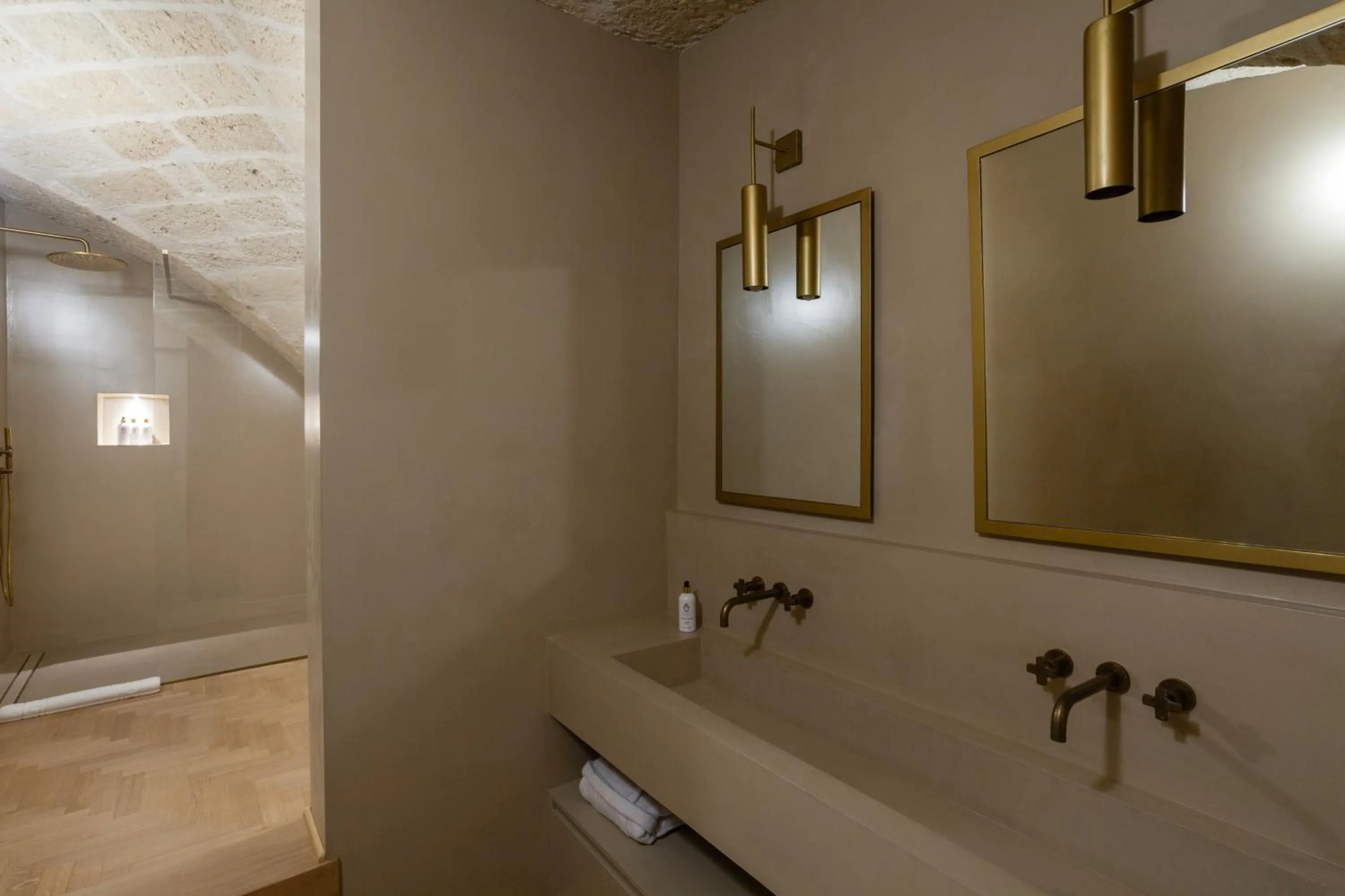 Bathroom in Palazzo Zimara Boutique Hotel - The D'Angelo Family Collection