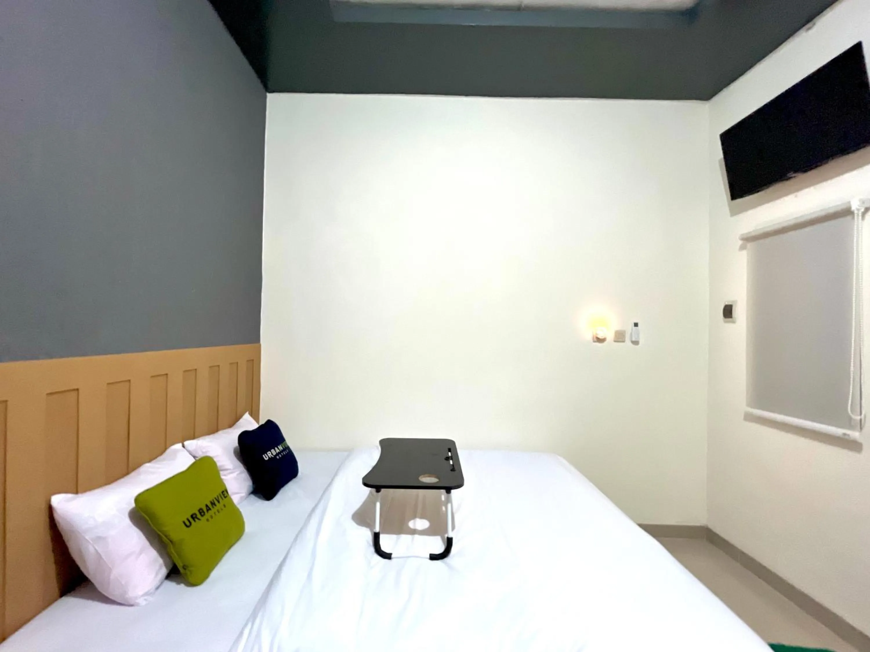 Bedroom, Bed in Urbanview De Path House Syariah Boyolali