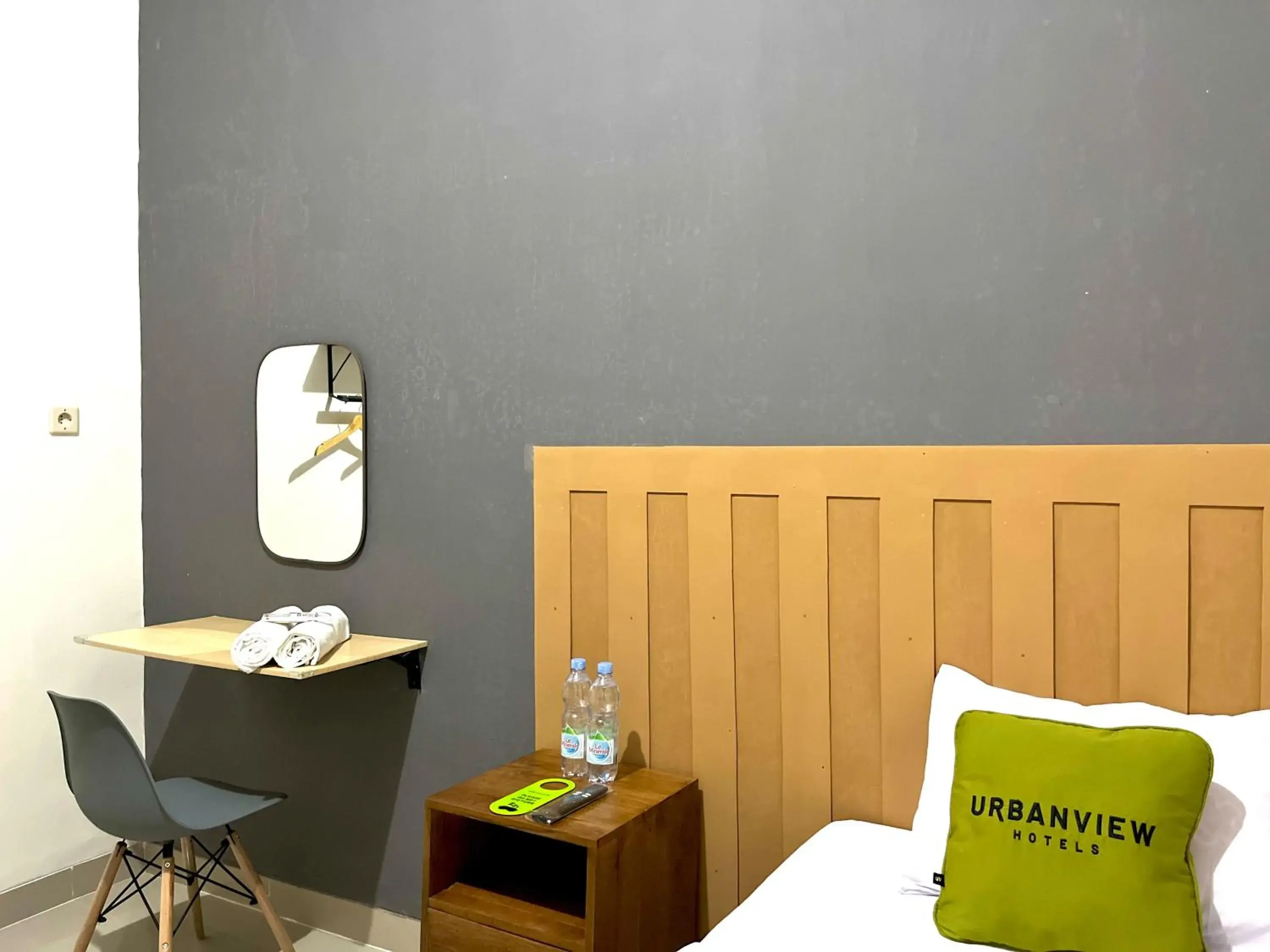 Bedroom in Urbanview De Path House Syariah Boyolali Bedroom in Urbanview De Path House Syariah Boyolali