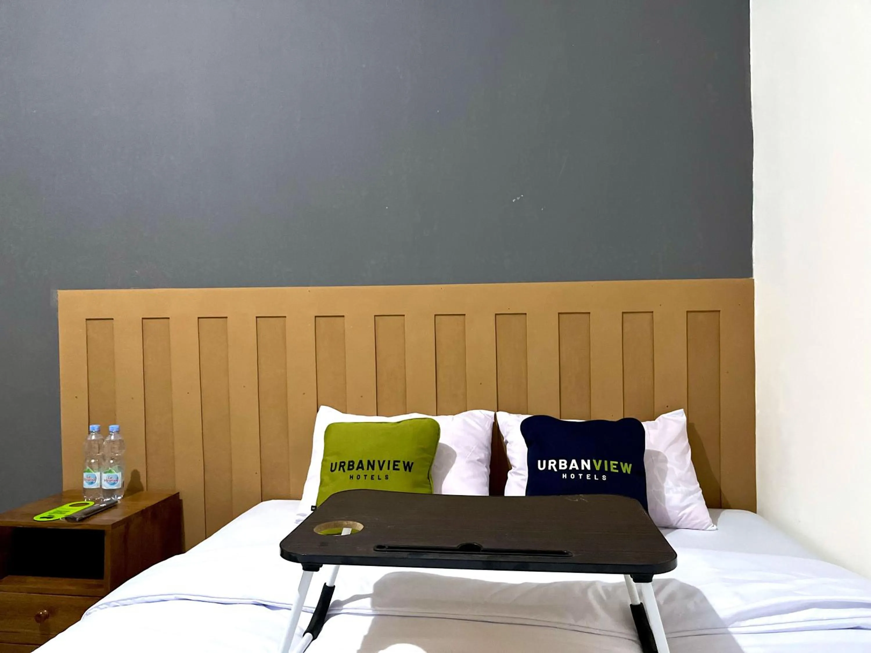 Bedroom, Bed in Urbanview De Path House Syariah Boyolali