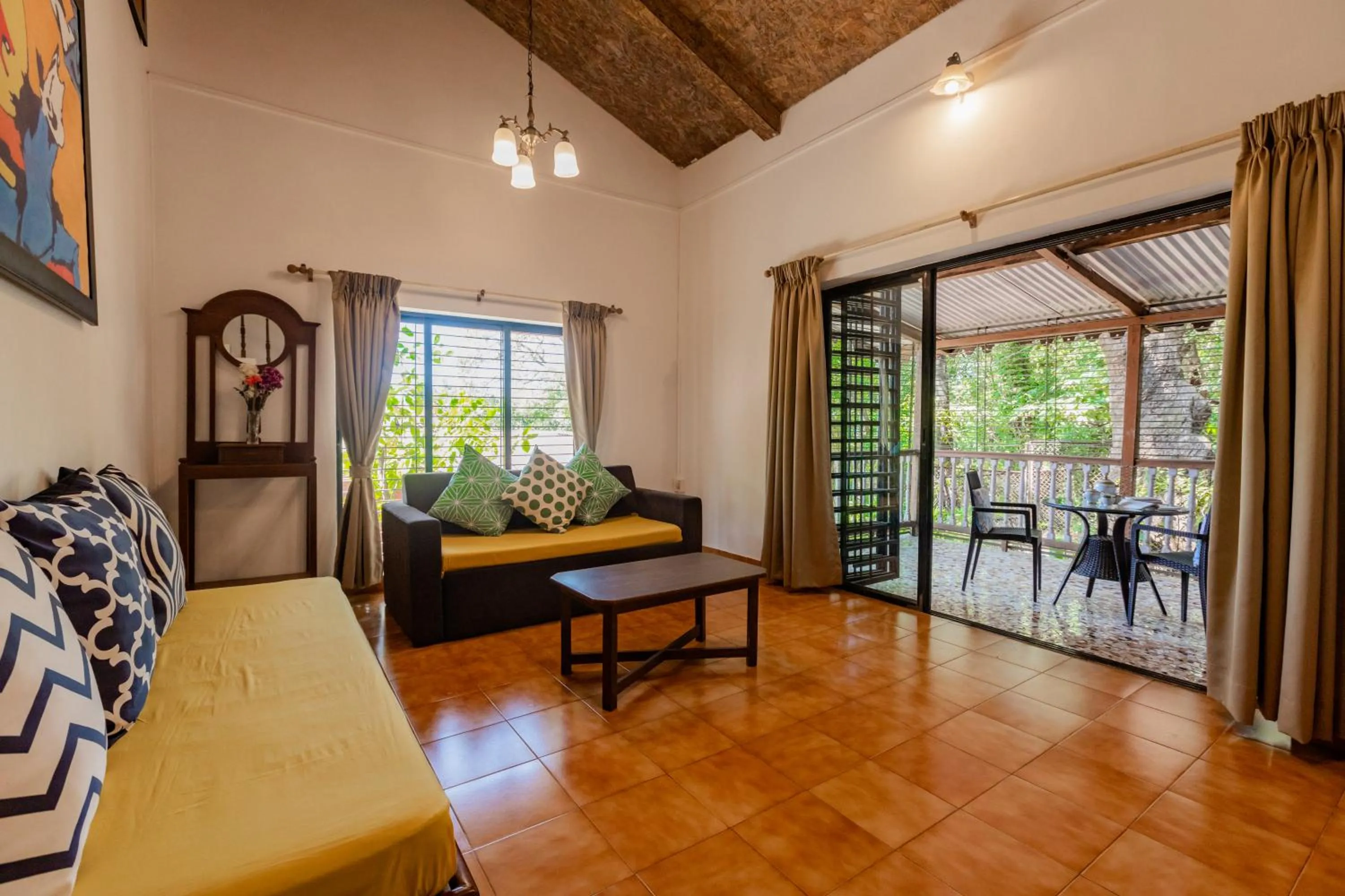 Living room in Radha Cottage Resort