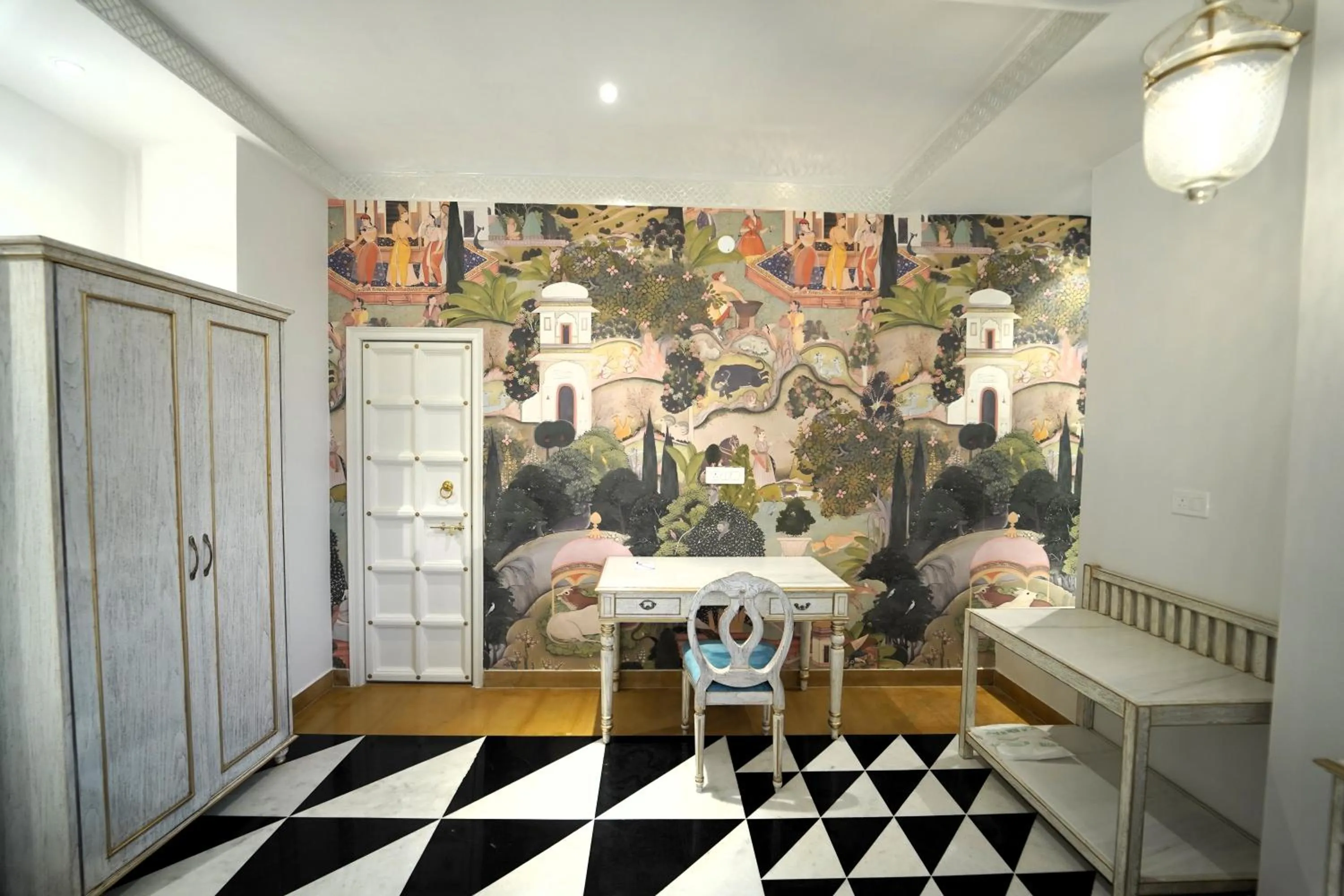 Dining area in Grandrosse Boutique - Pichola Lake Facing Hotel