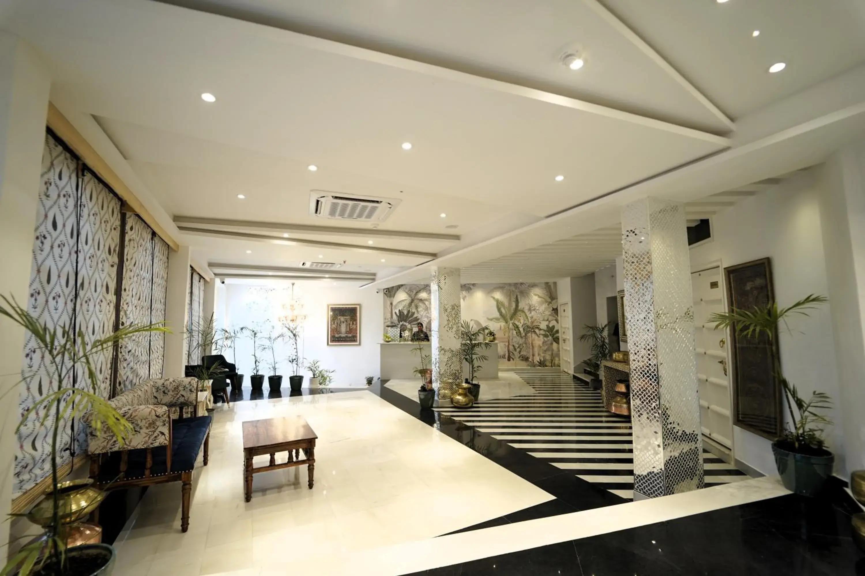 Lobby or reception in Grandrosse Boutique - Pichola Lake Facing Hotel Lobby or reception in Grandrosse Boutique - Pichola Lake Facing Hotel