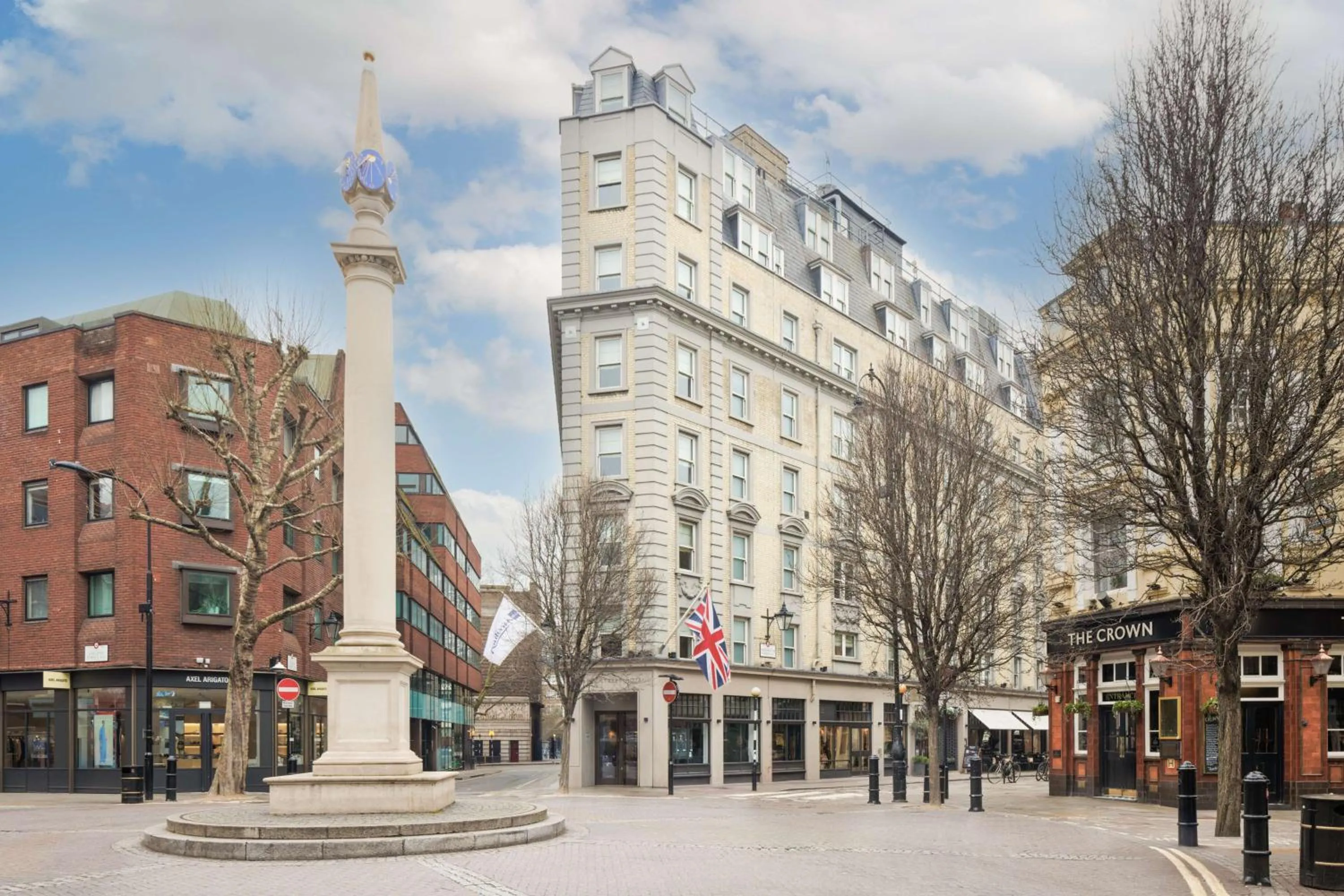 Property building in Radisson Blu Hotel, London Mercer Street