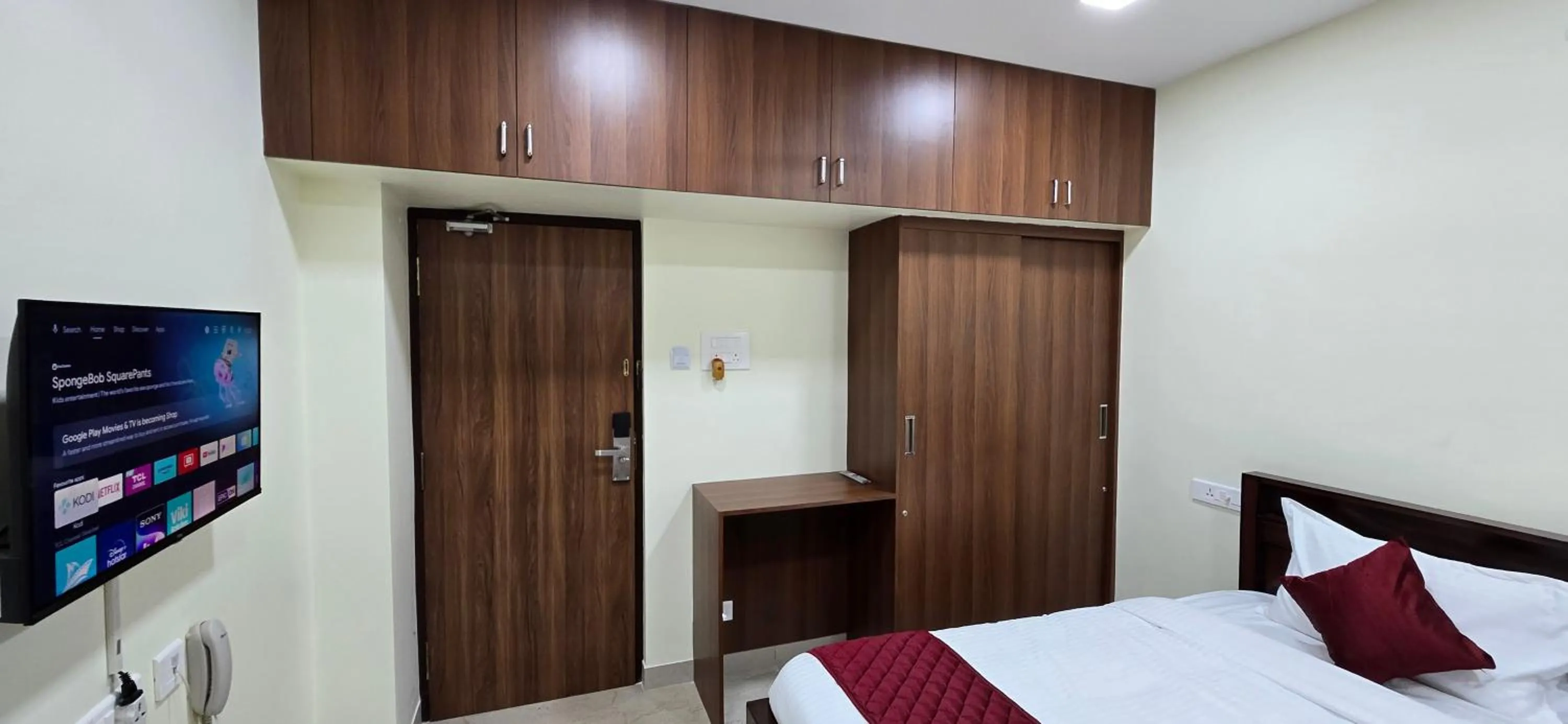 Bed in Hotel NJ RESIDENCY NEAR DLF IT PARK, RMZ SOFTWARE PARK, L&T ECC, CHENNAI TRADE CENTRE & MIOT