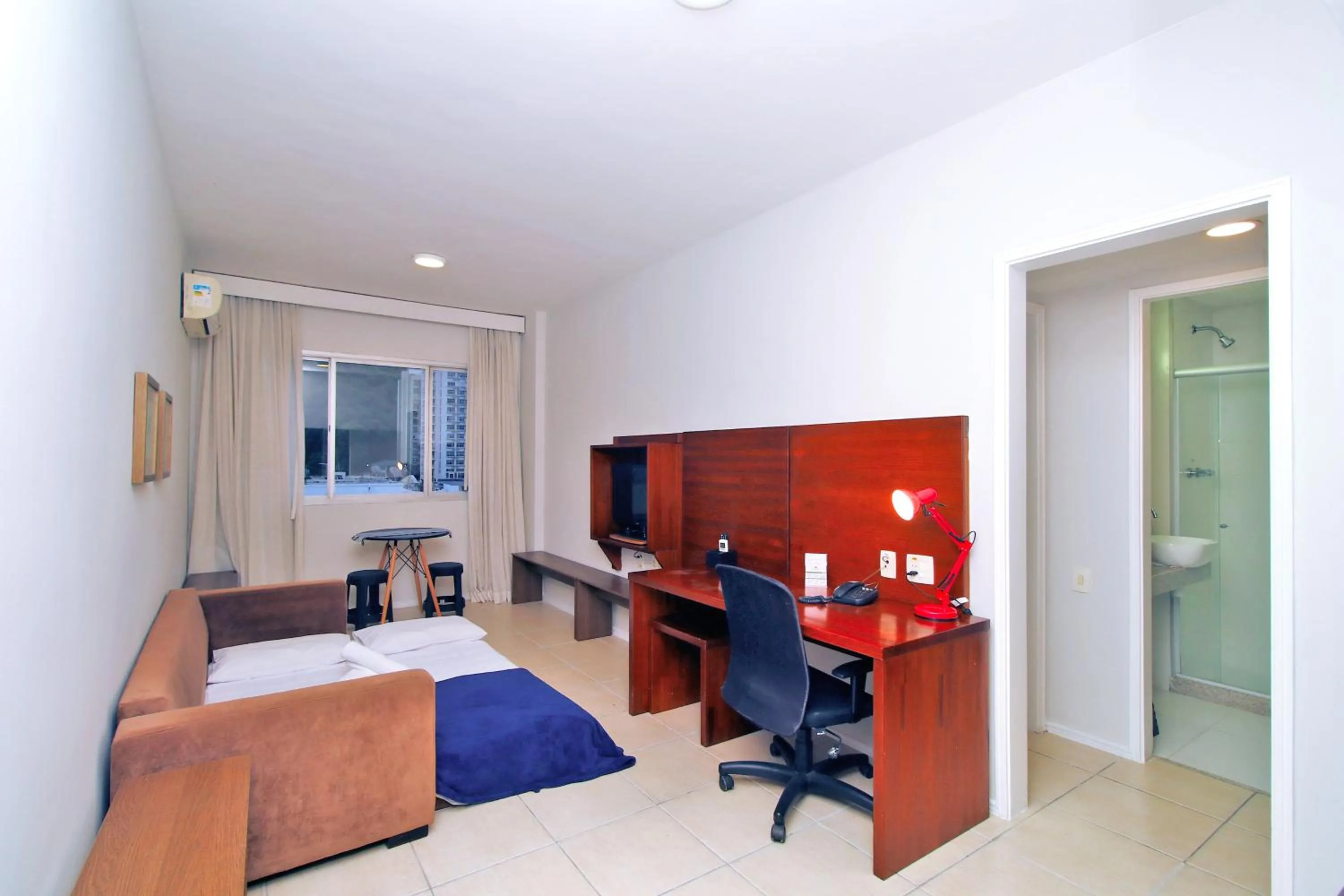 Bed in Rio Spot Copacabana Suites U053