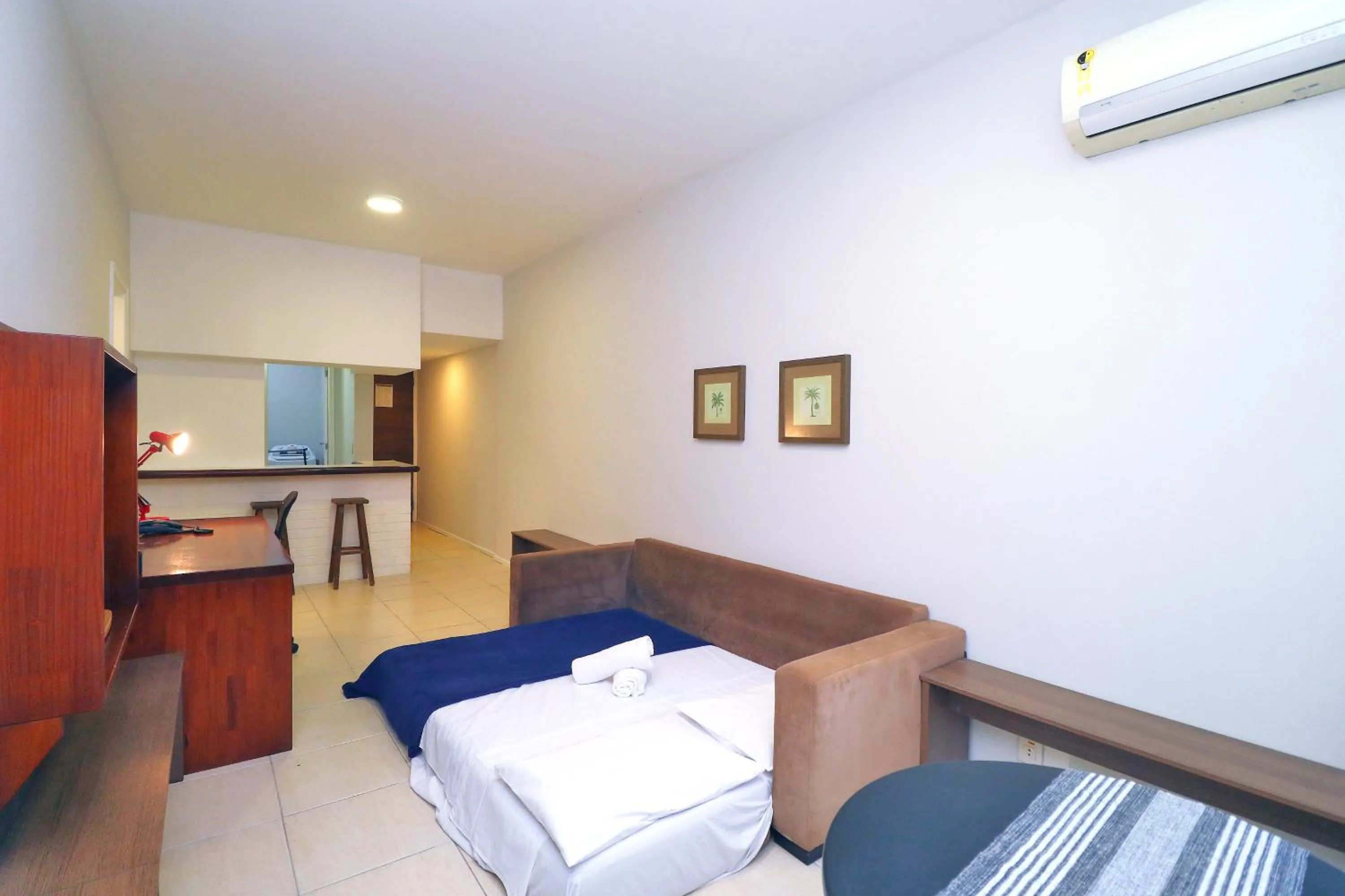 Bed in Rio Spot Copacabana Suites U053