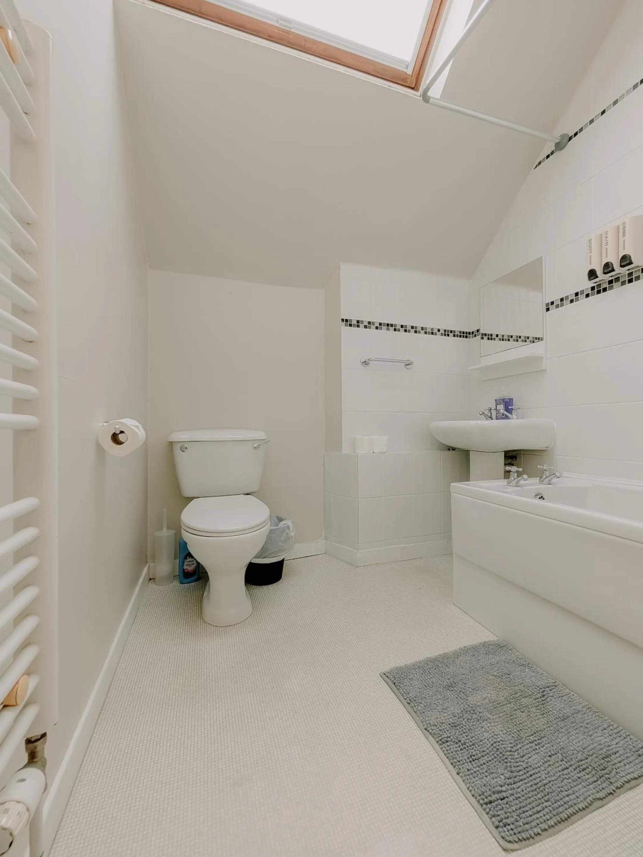 Bathroom in Inverness Holiday House